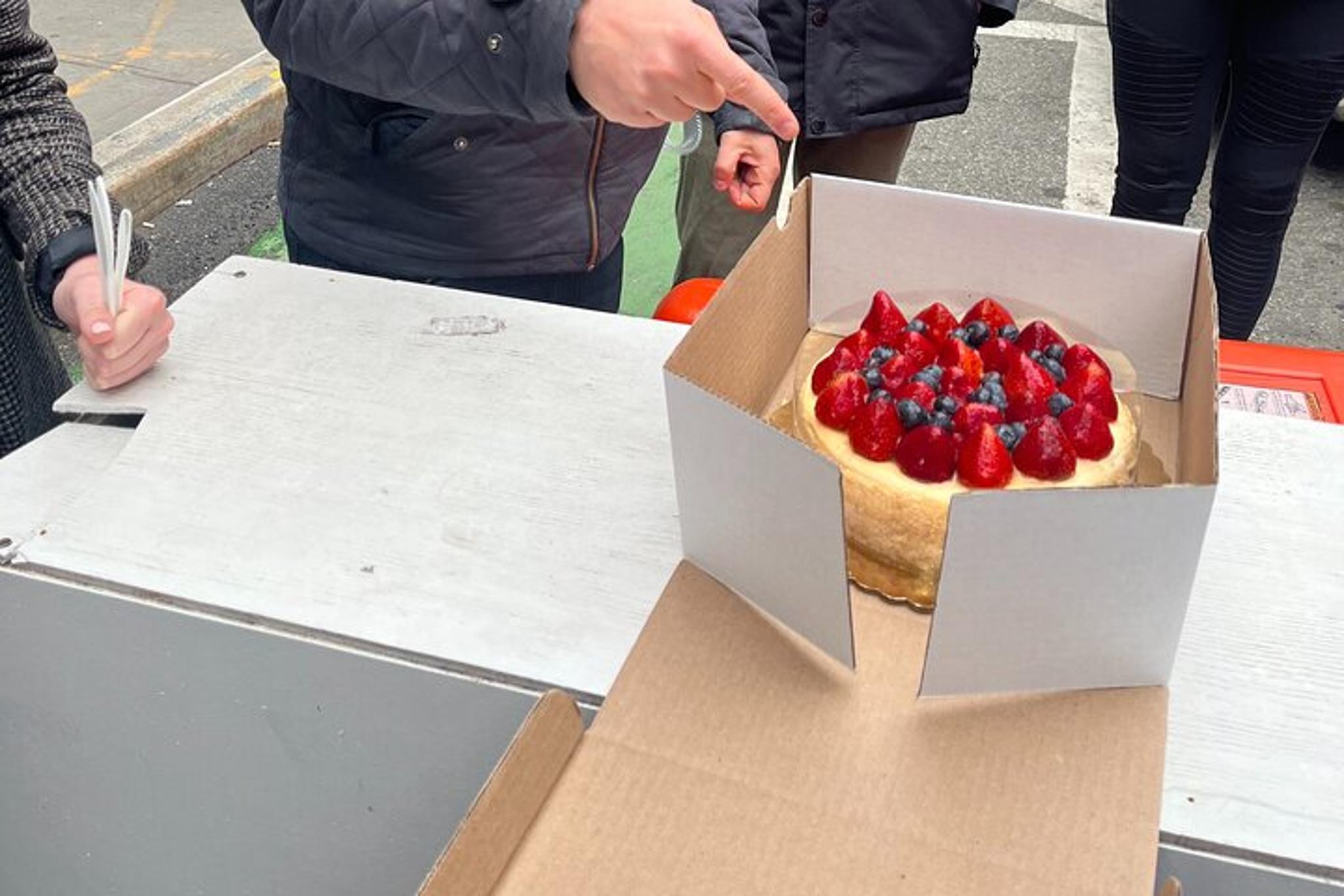 New York City Food Tour in Lower East Side and Little Italy - Image 1