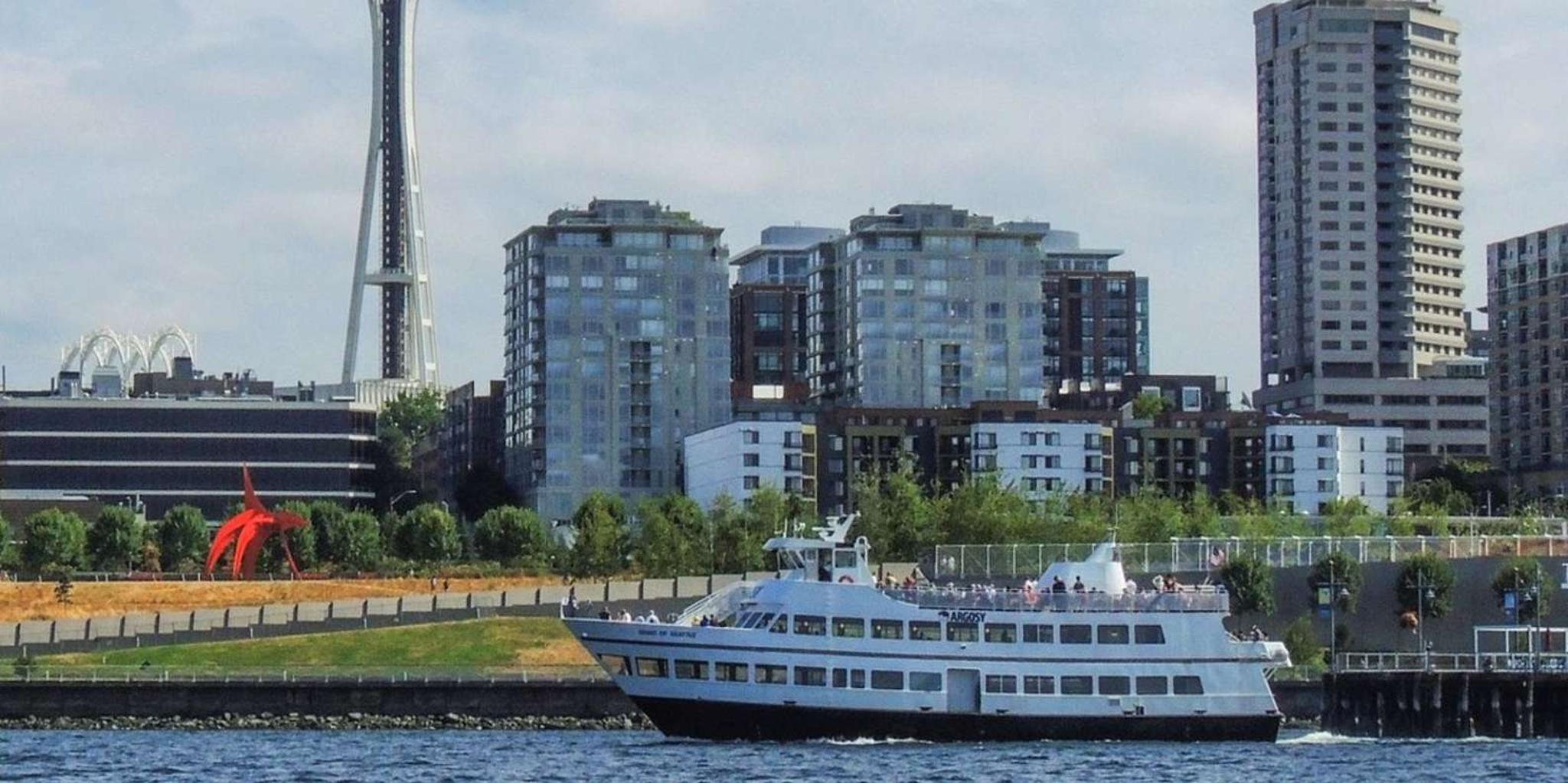 Seattle Small Group Tour with Space Needle and Underground