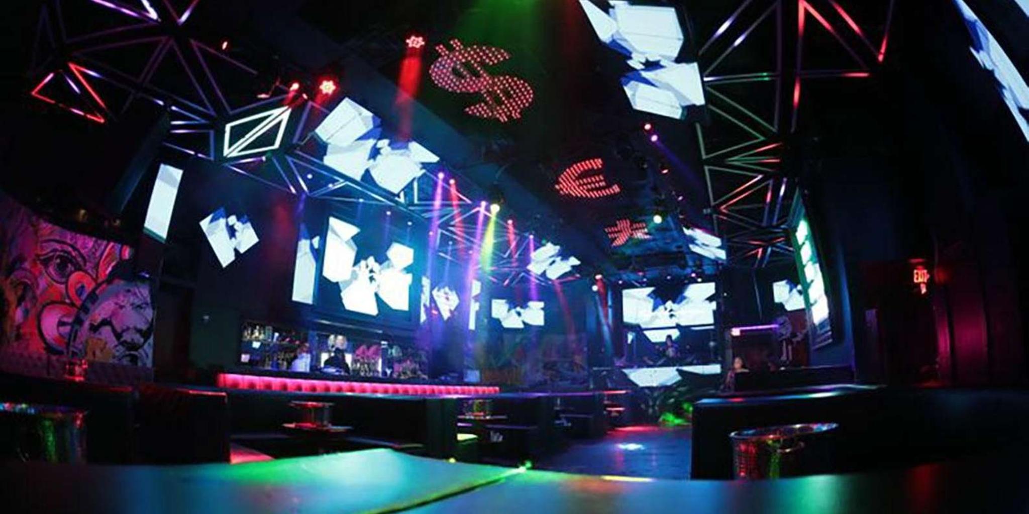 Miami Boat Party and Nightclub Experience - Image 3