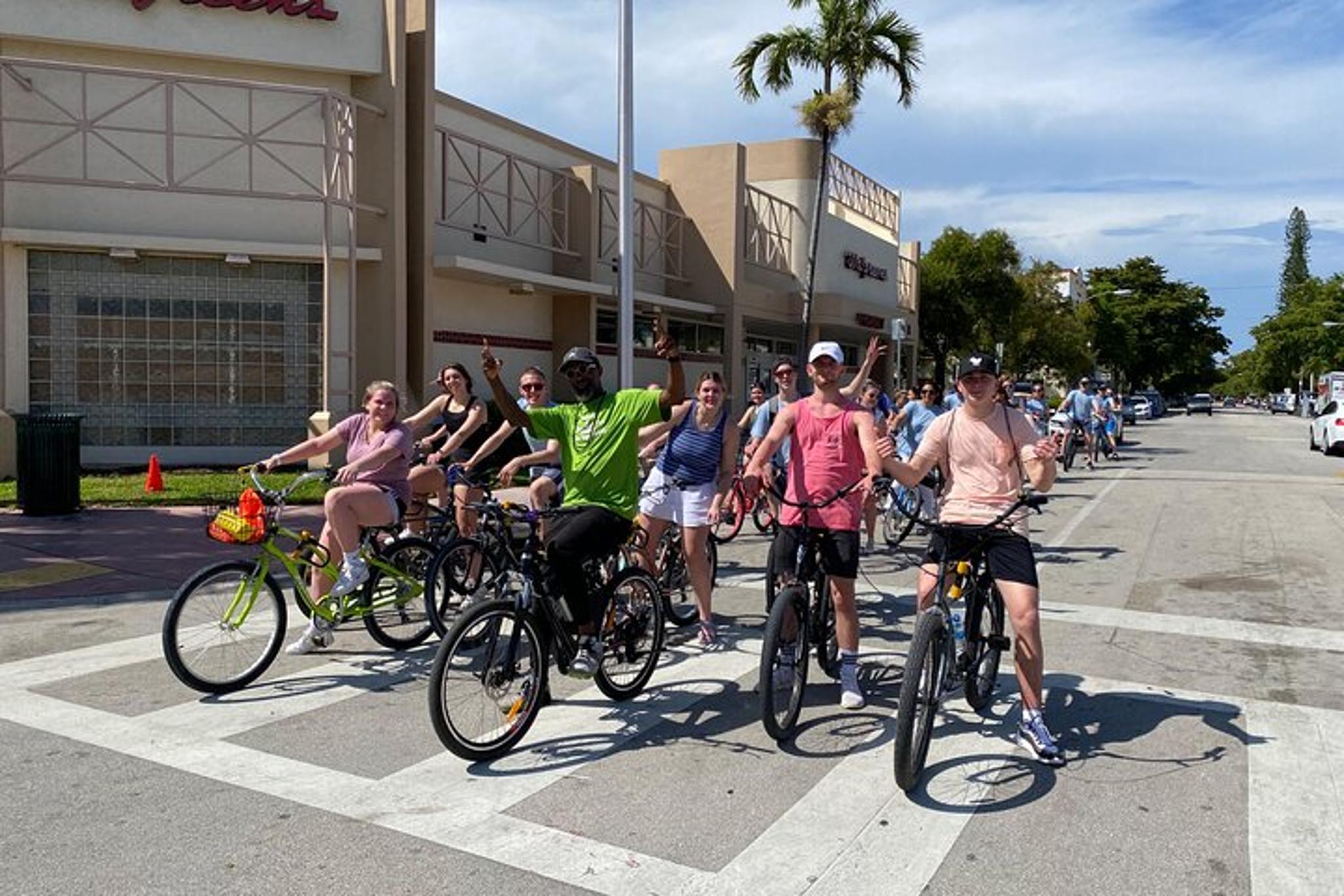 Miami Beach Art Deco Bike Tour 90 Min