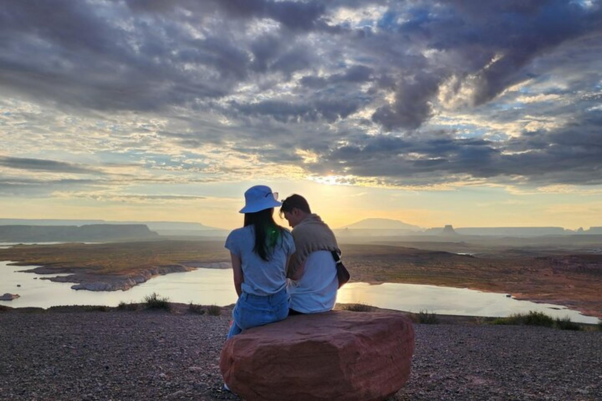 Grand Canyon and Antelope Canyon Tour - Image 1