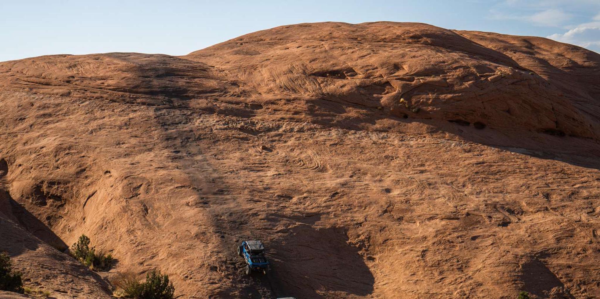 Moab Hell's Revenge Off-Road Adventure at Sunset - Image 6