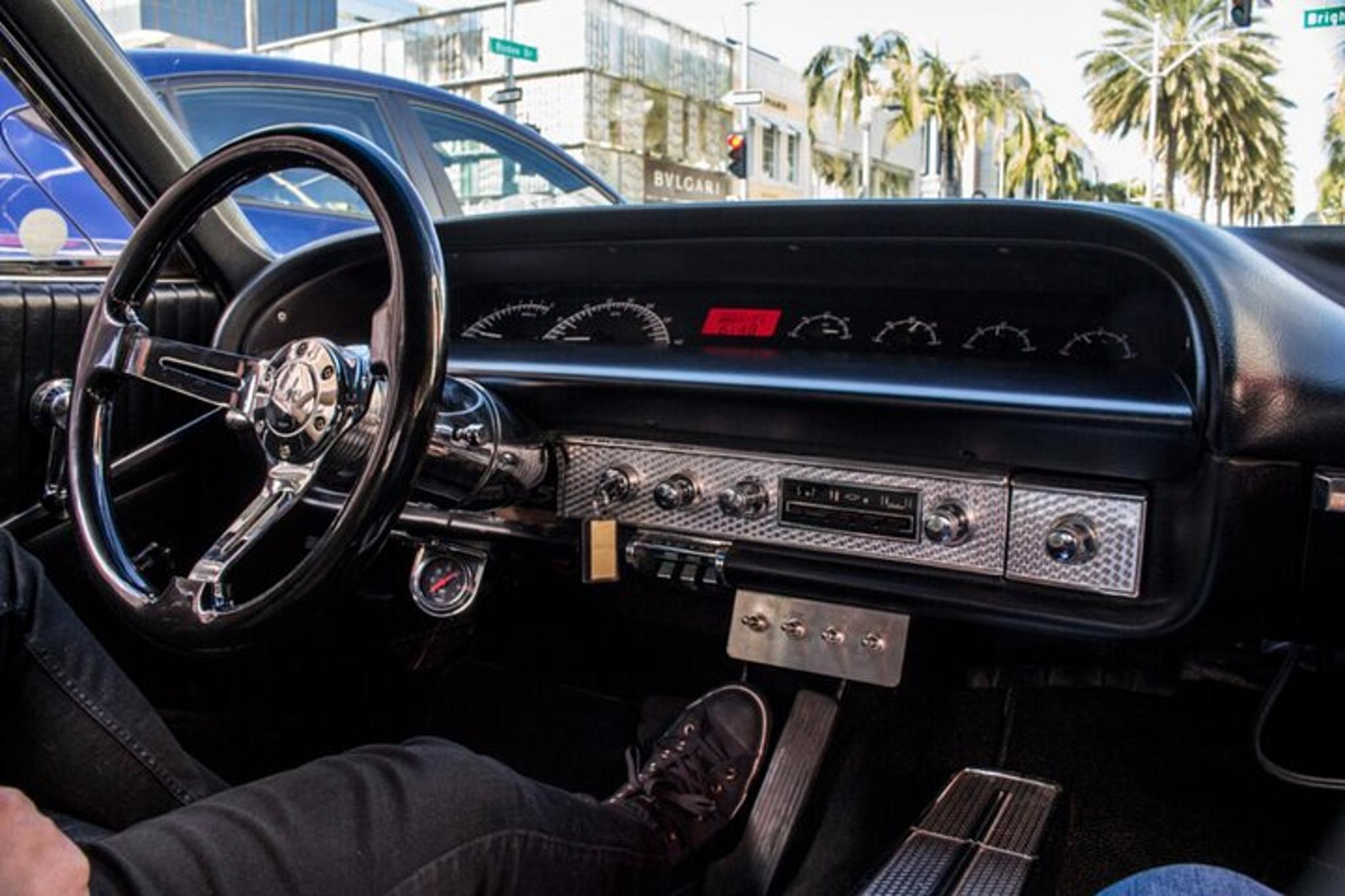 Los Angeles Lowrider Tour in a Classic Impala - Image 4