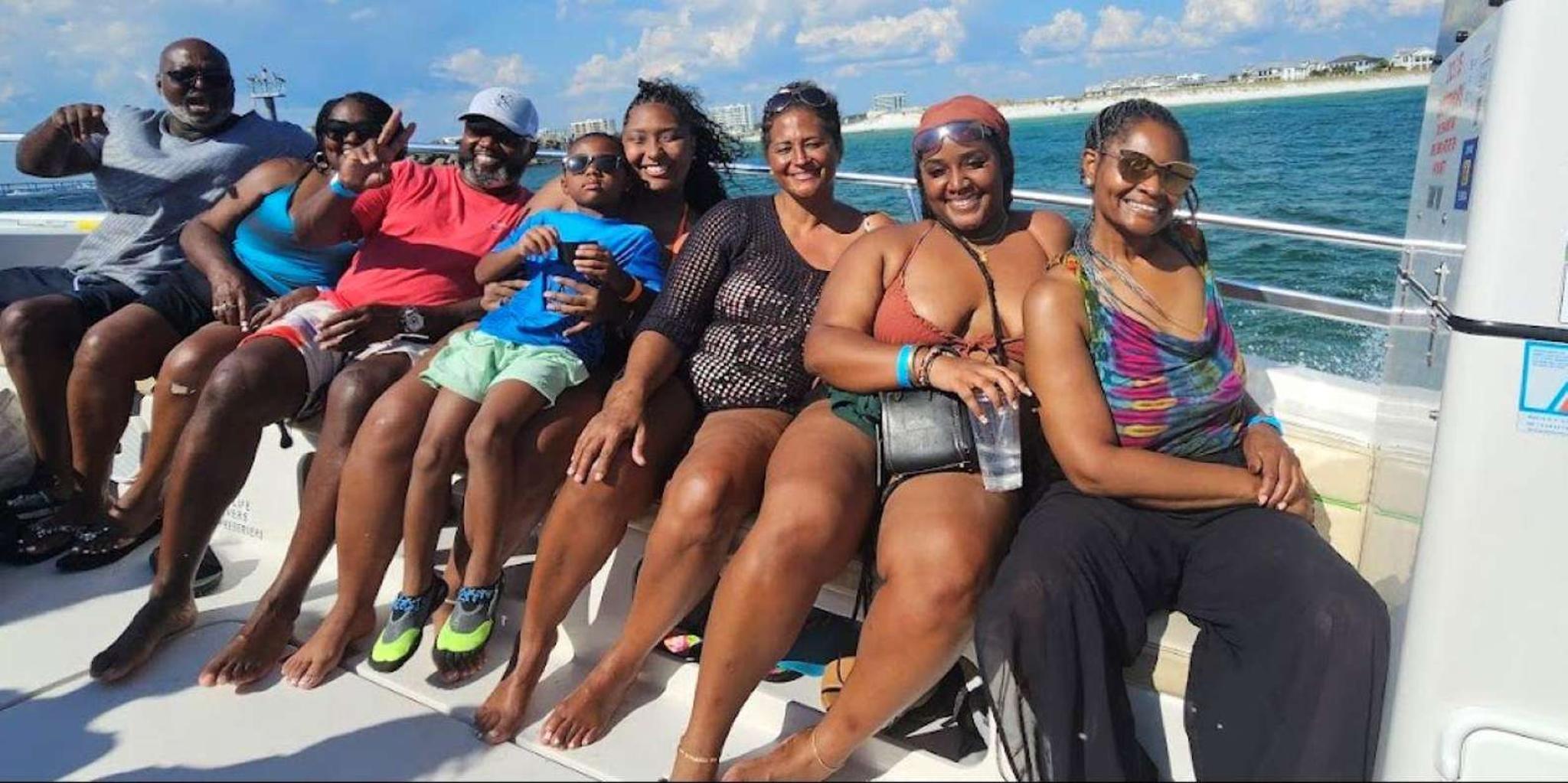 Destin Parasailing Adventure 1.5 hr - Image 4