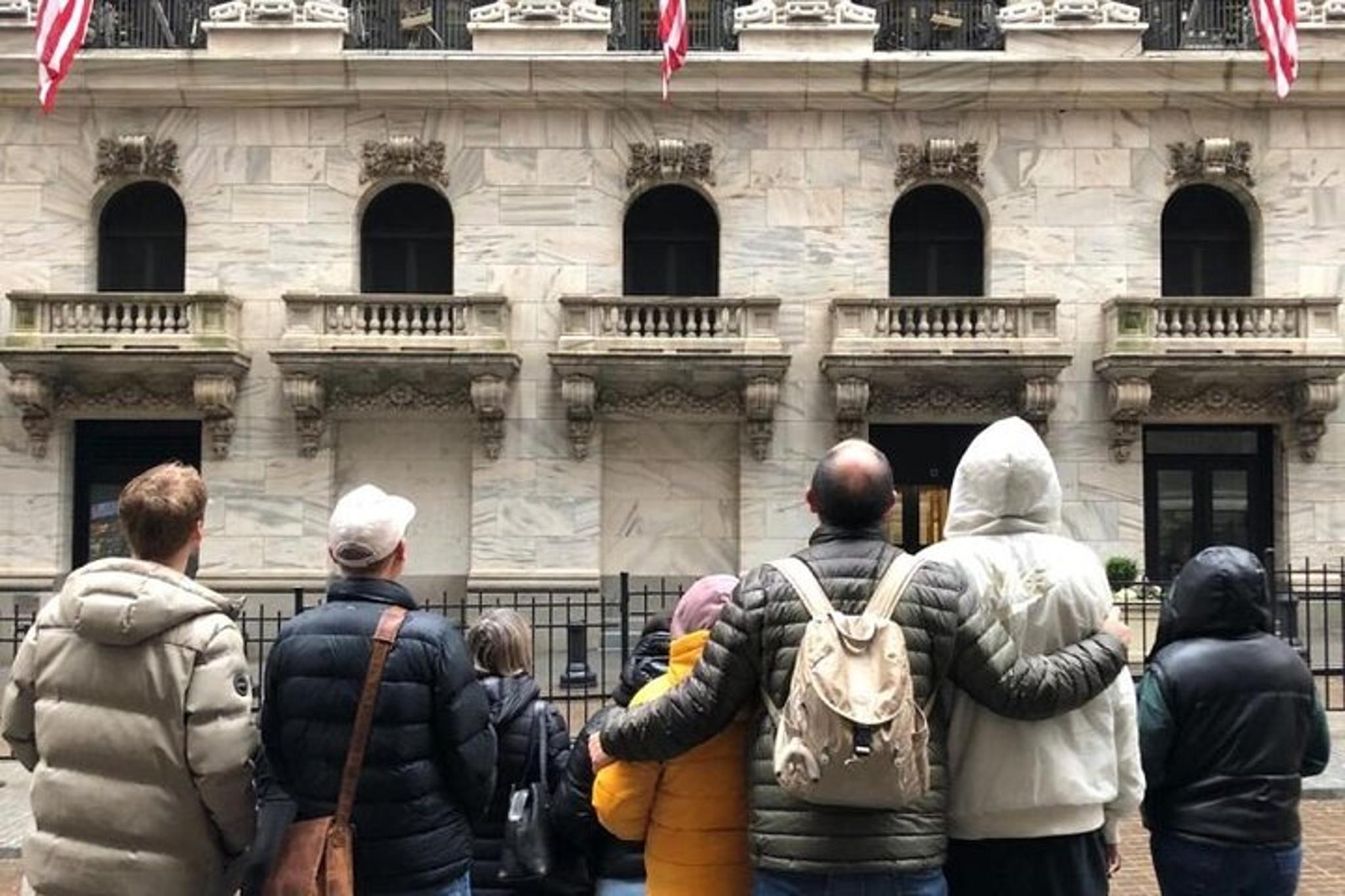 New York City Walking Tour and St. Patrick's Cathedral - Image 3