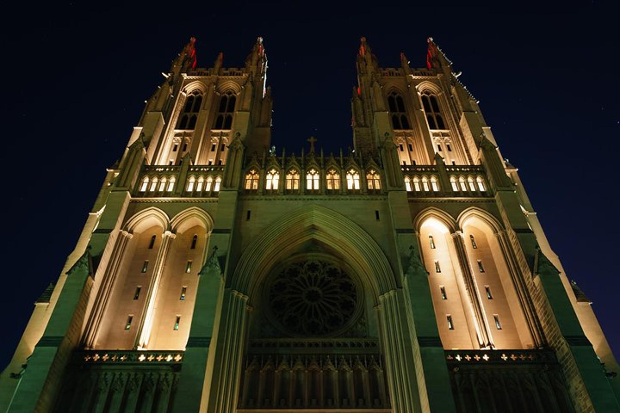 Washington DC Night-Time Sightseeing Tour - Image 6