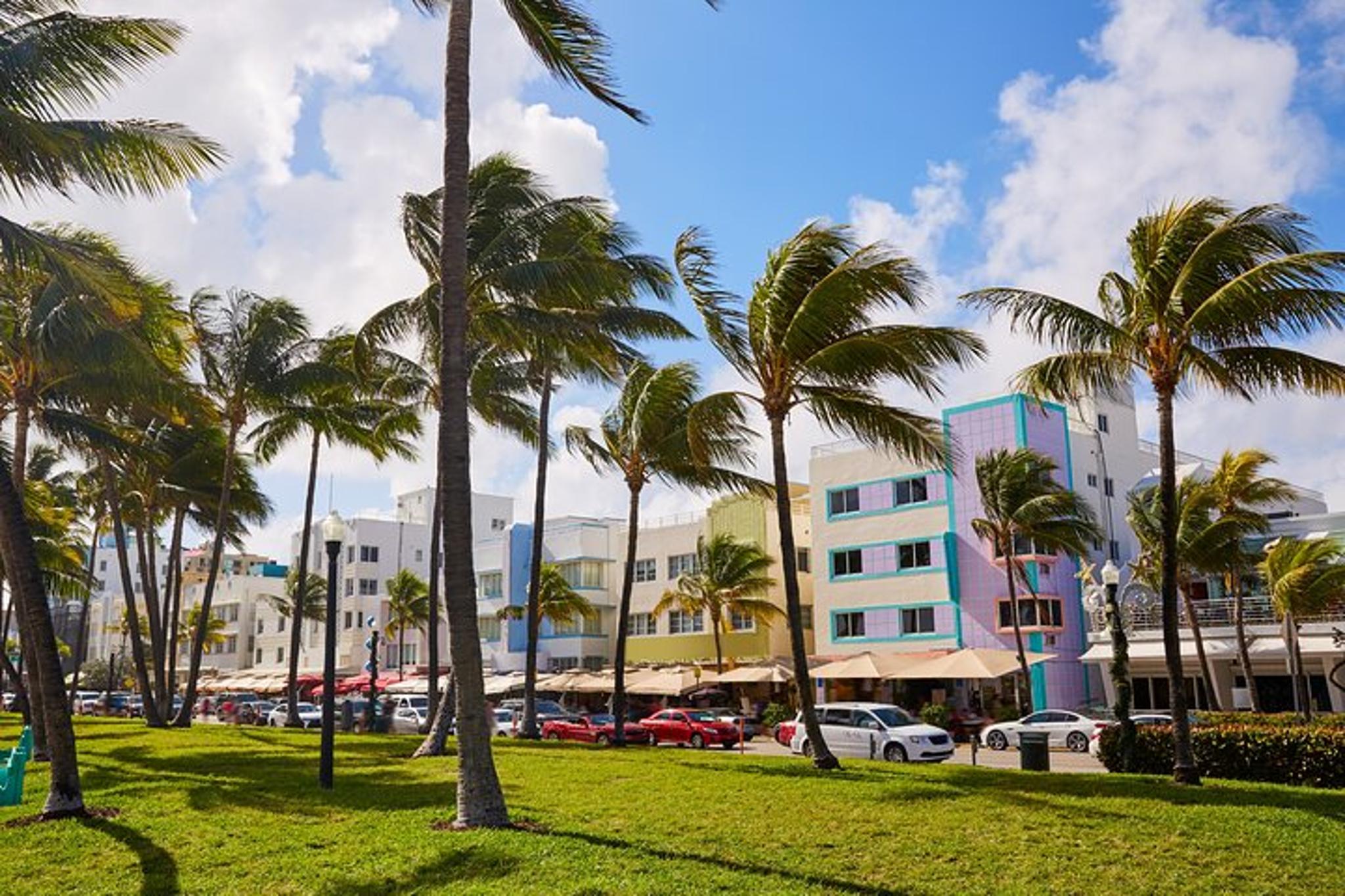Miami Art Deco Architecture Walking Tour - Image 6