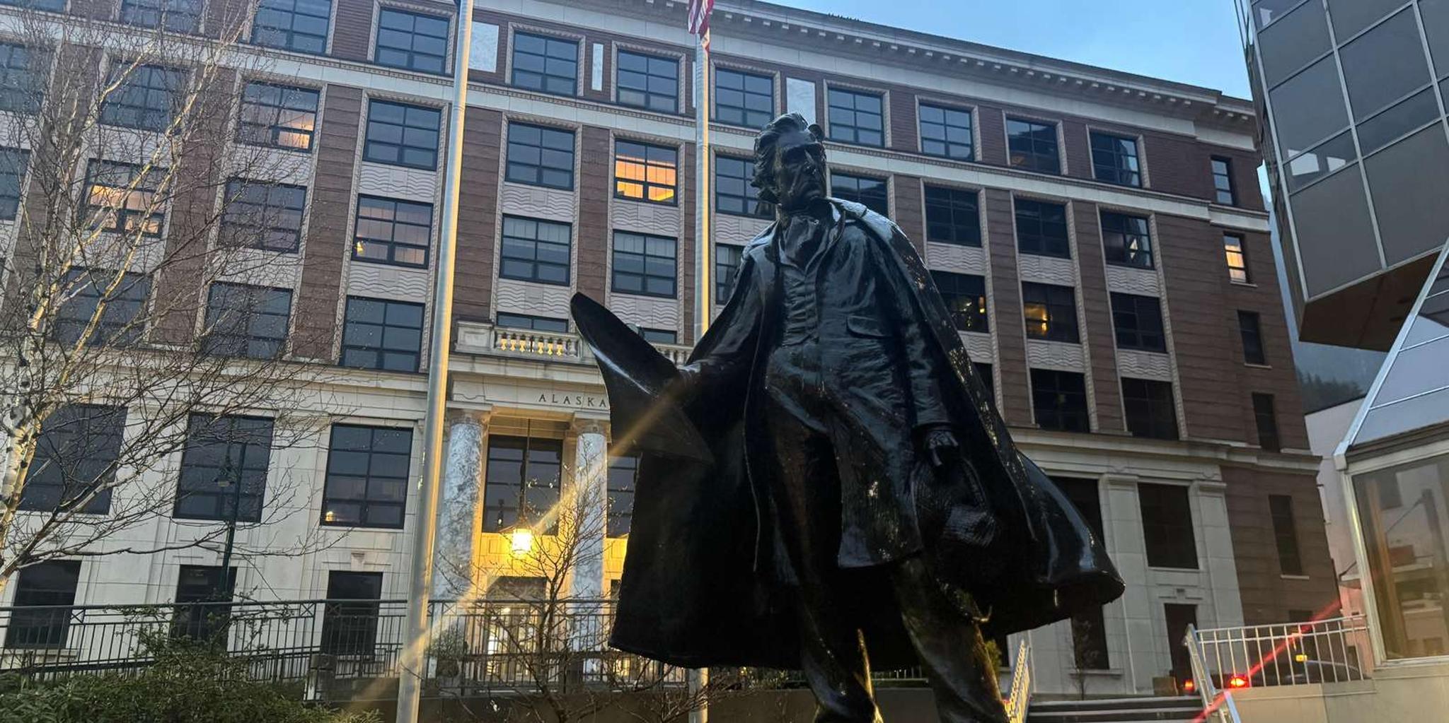 Juneau Haunted History Walking Tour 2 hr - Image 4