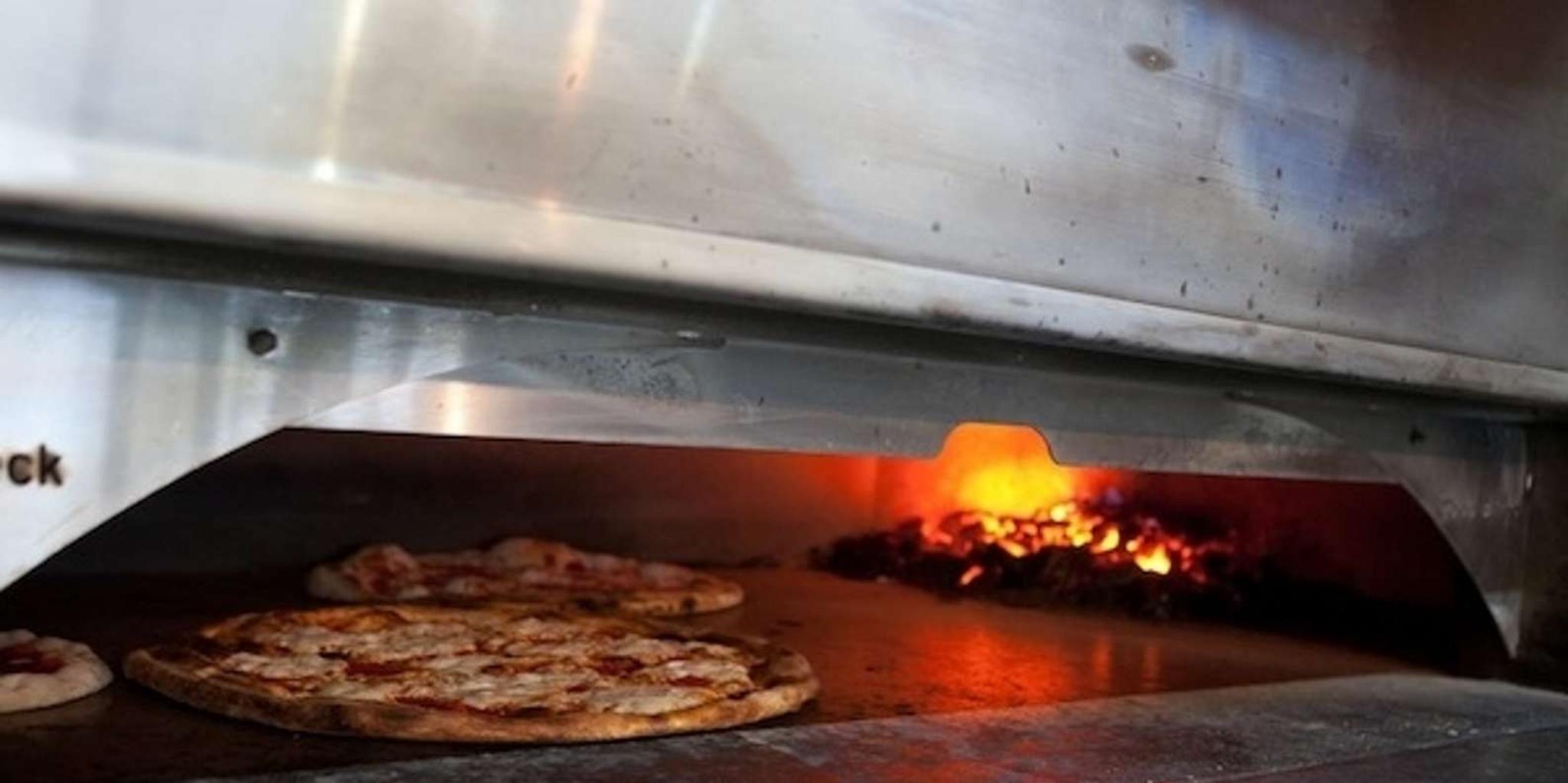 Brooklyn Pizza Walking Tour - Image 3
