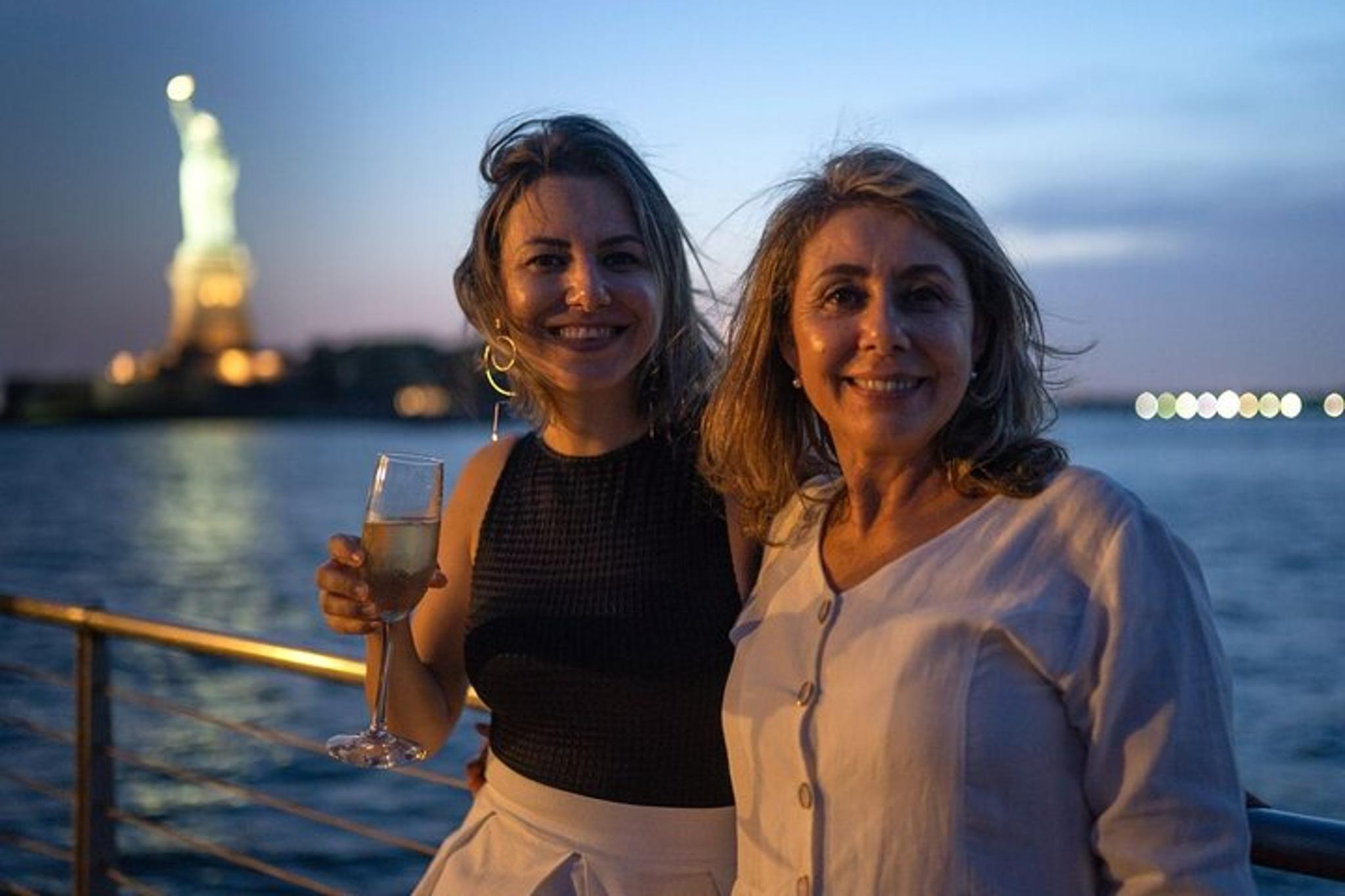 New York Dinner Cruise