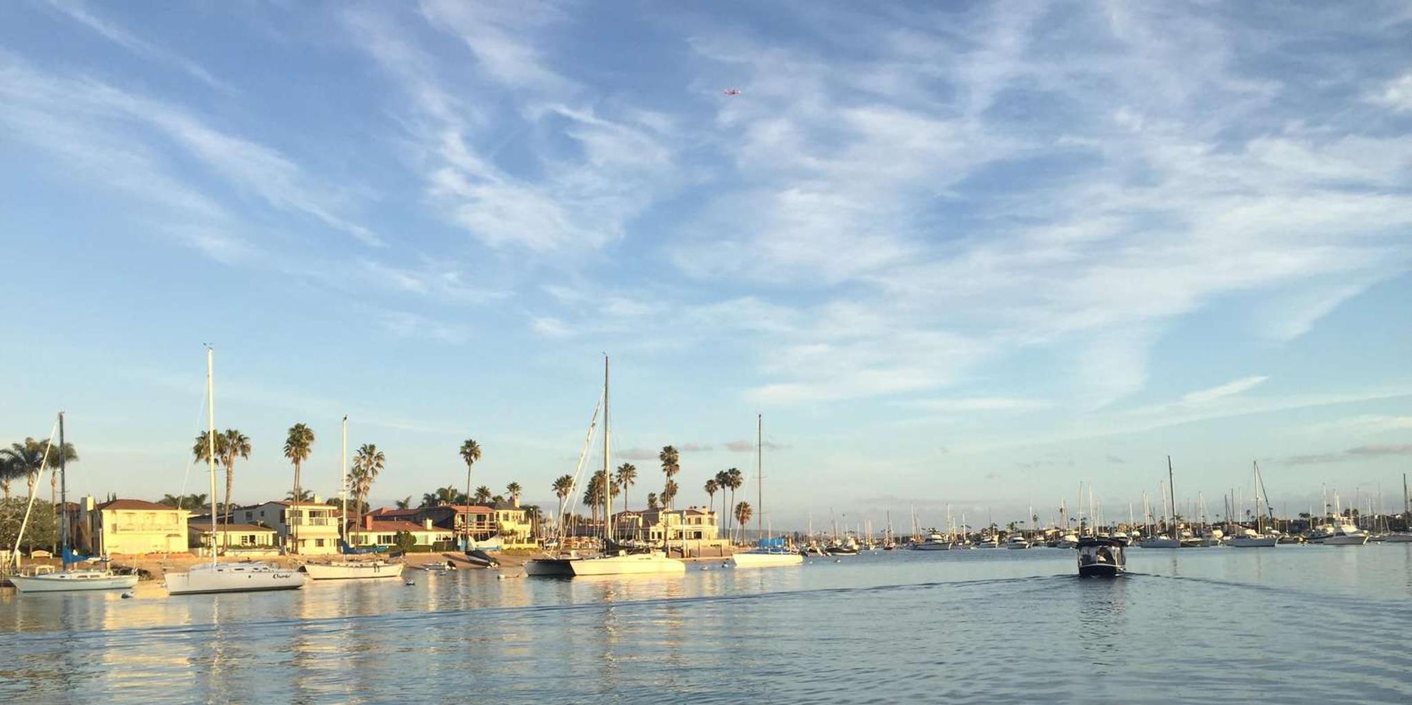 Newport Beach Electric Boat Rental - Image 2