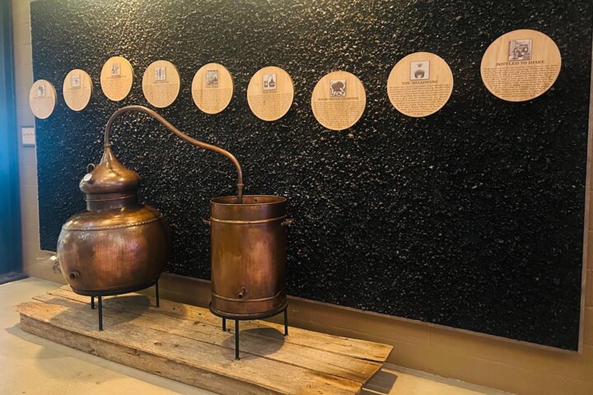 Nashville Private Whiskey and Wine Tour - Image 5