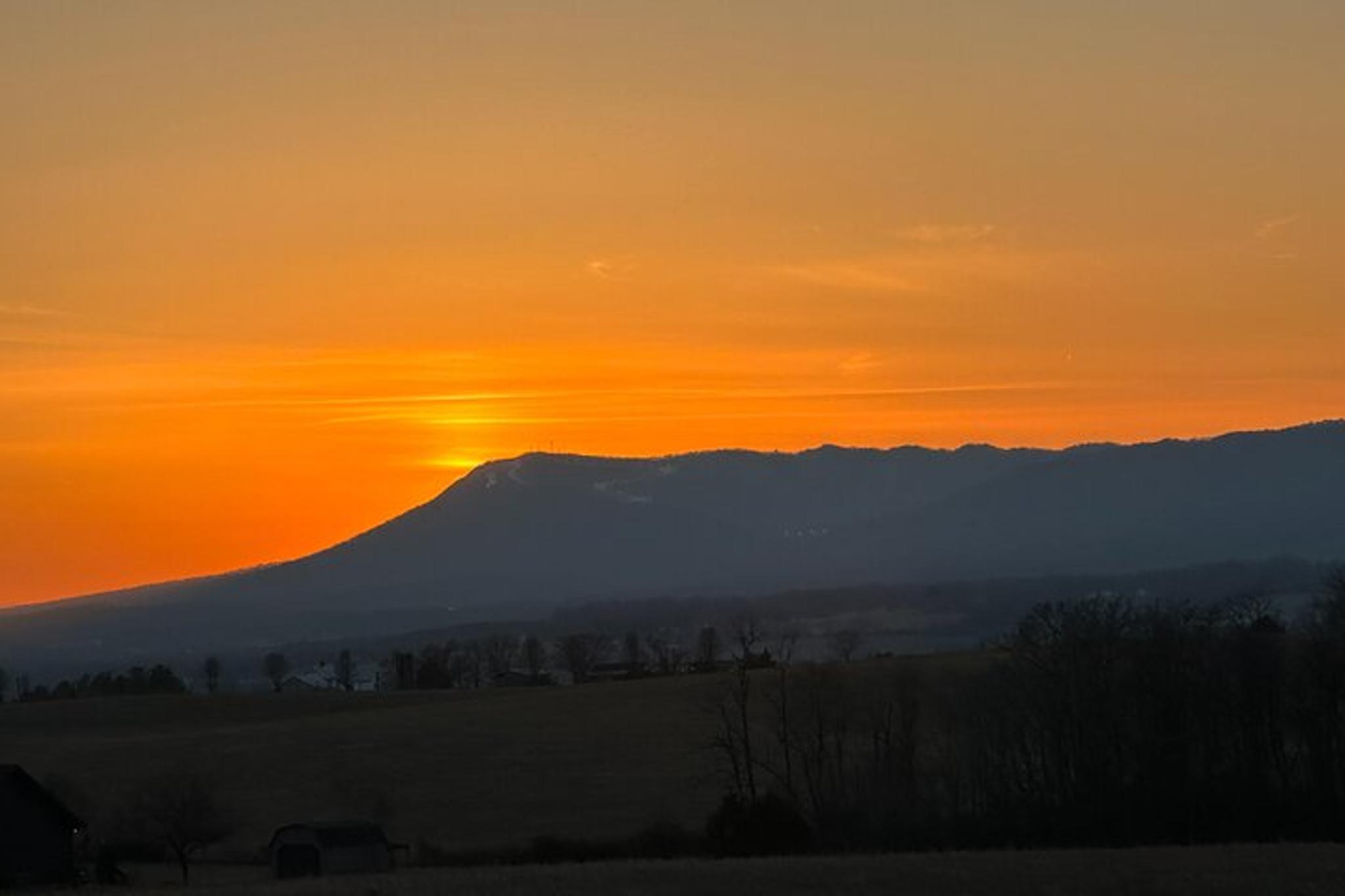 Charlottesville Off-Road Jeep Tour - Image 6