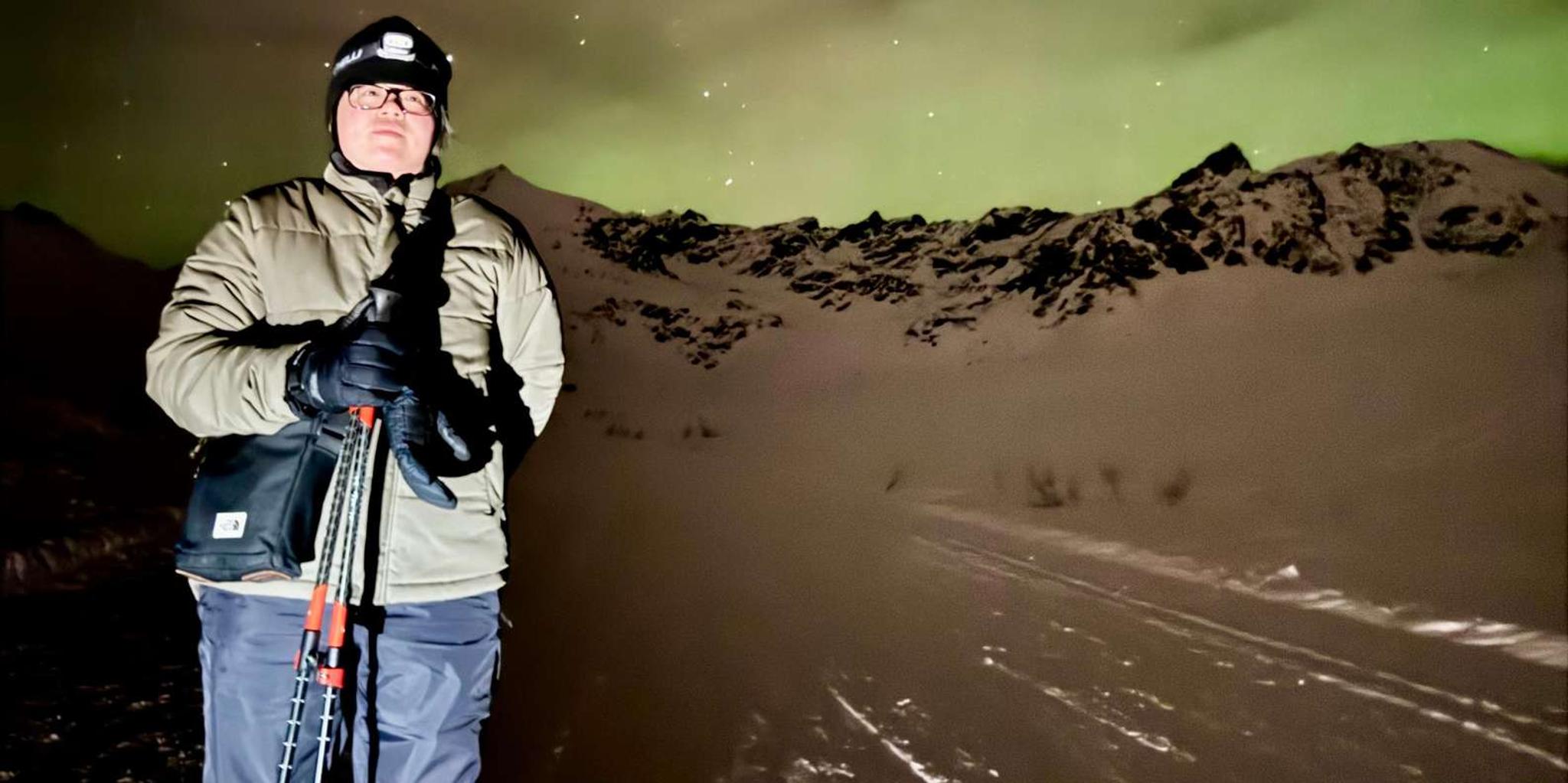 Anchorage Northern Lights Snowshoe Adventure - Image 1