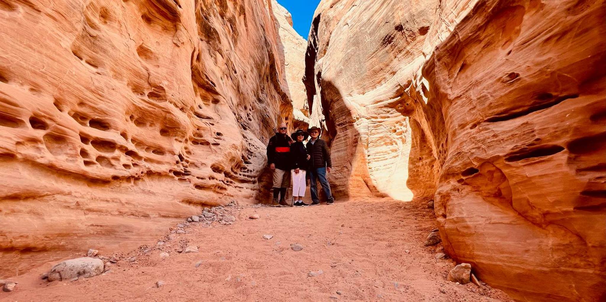 Las Vegas Valley of Fire Small Group Tour - Image 3