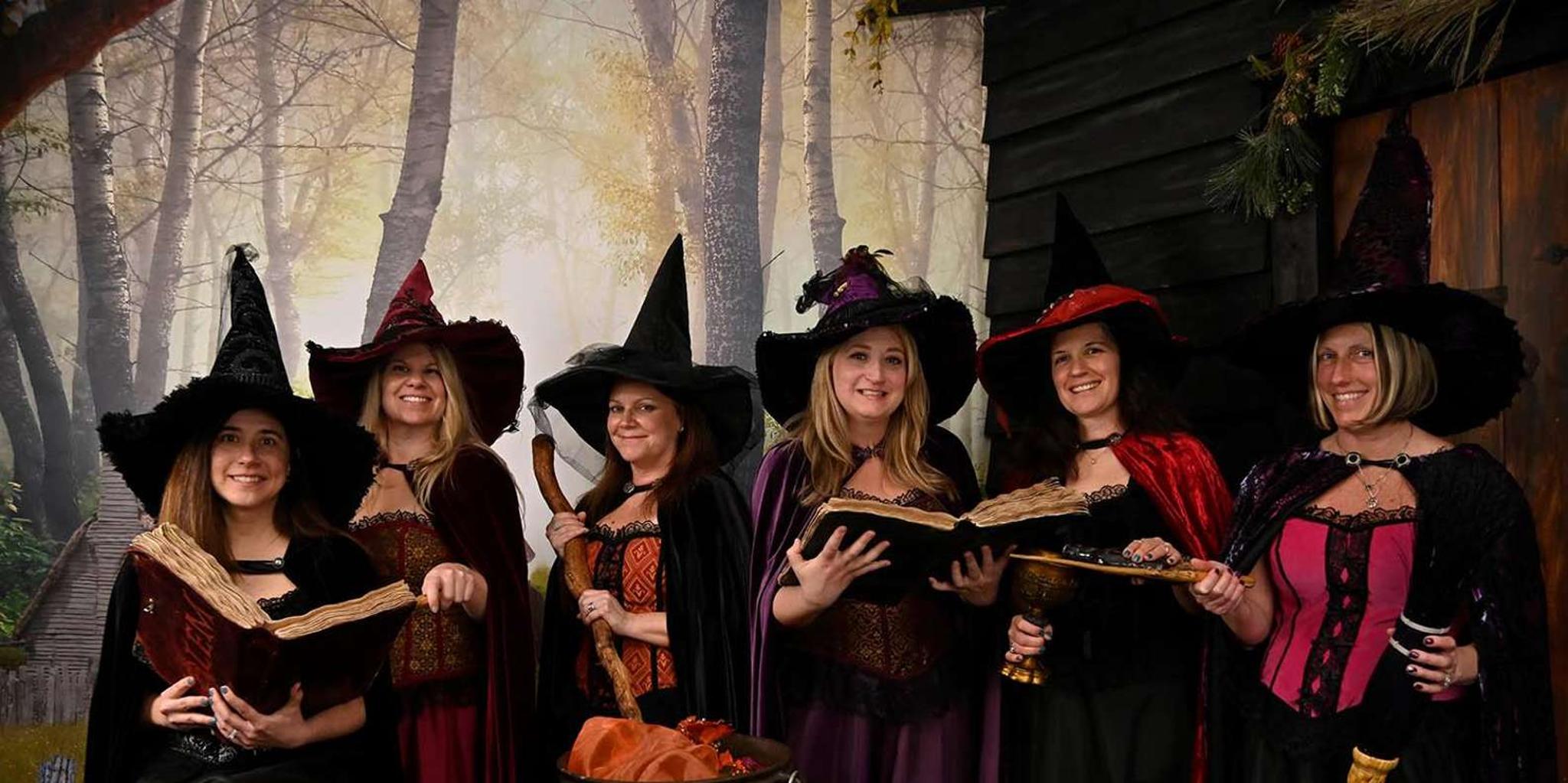 Salem Witch Costume Photo Studio Experience - Image 2