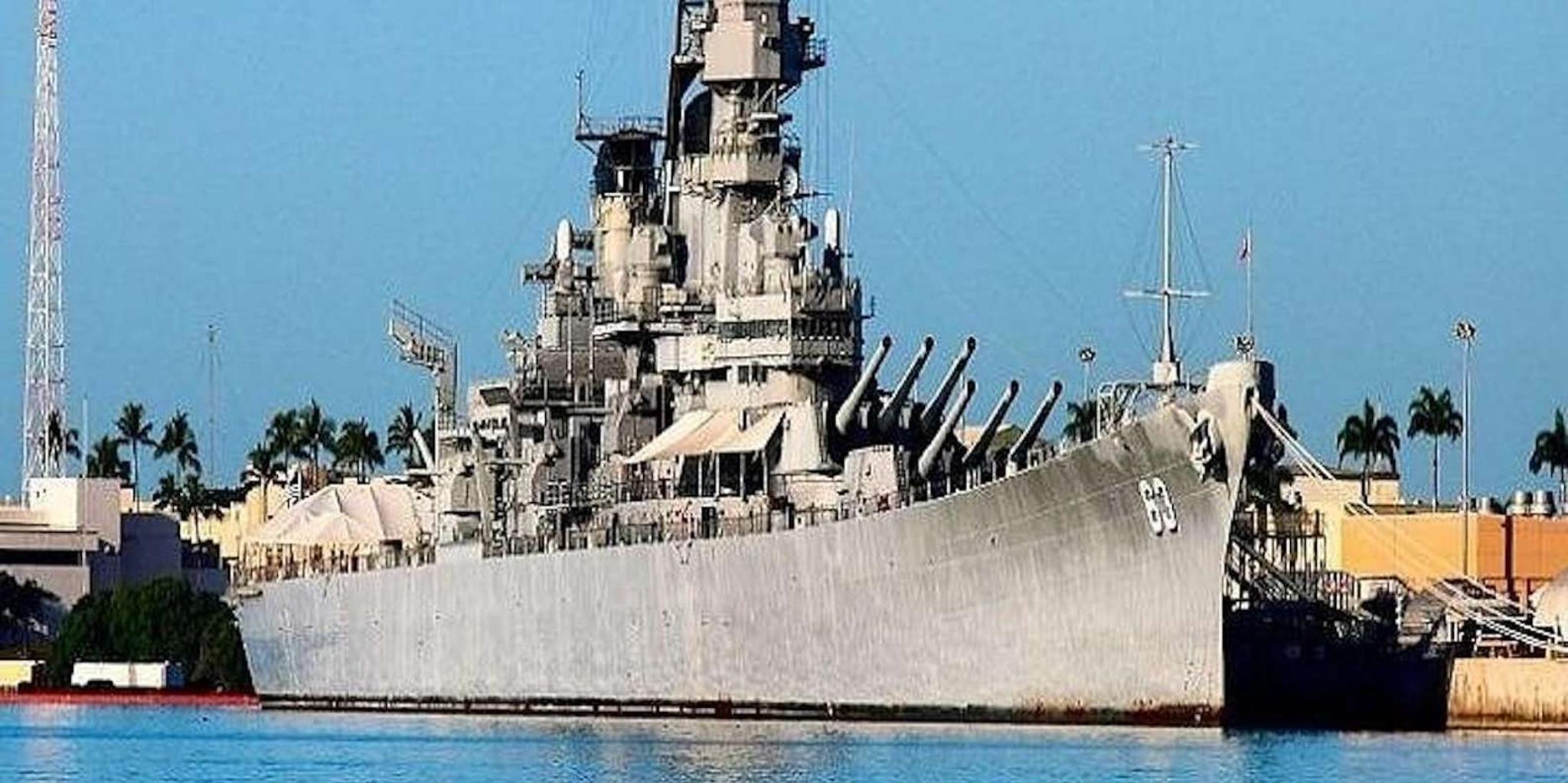 Waikiki Pearl Harbor Battleships Tour - Image 2