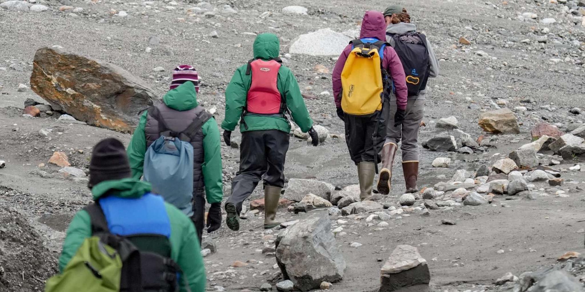 Juneau Mendenhall Glacier Canoe Paddle and Hike - Image 6
