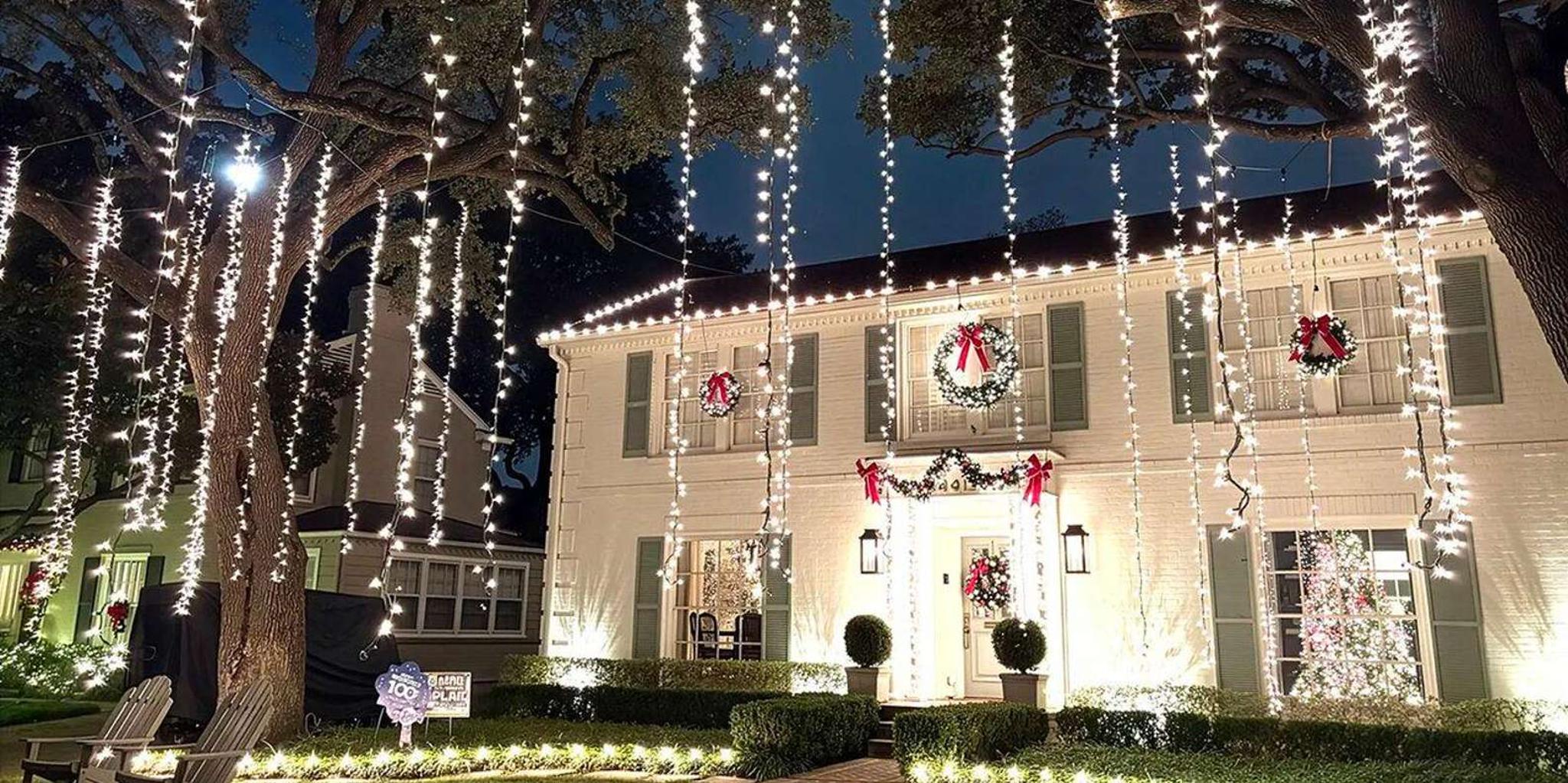 Dallas Holiday Lights Tour Highland Park - Image 4
