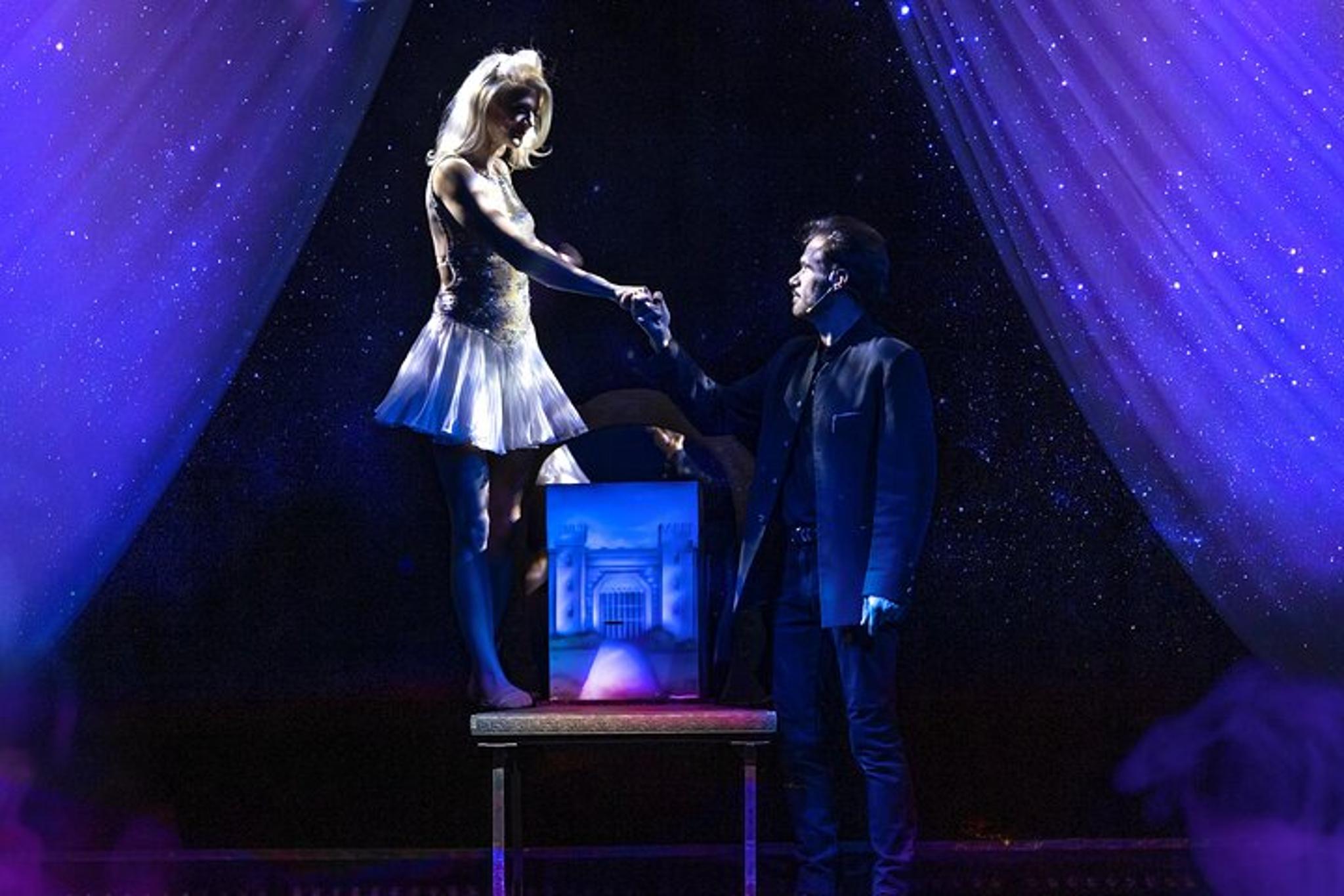 Branson Magic Dinner Show - Image 2