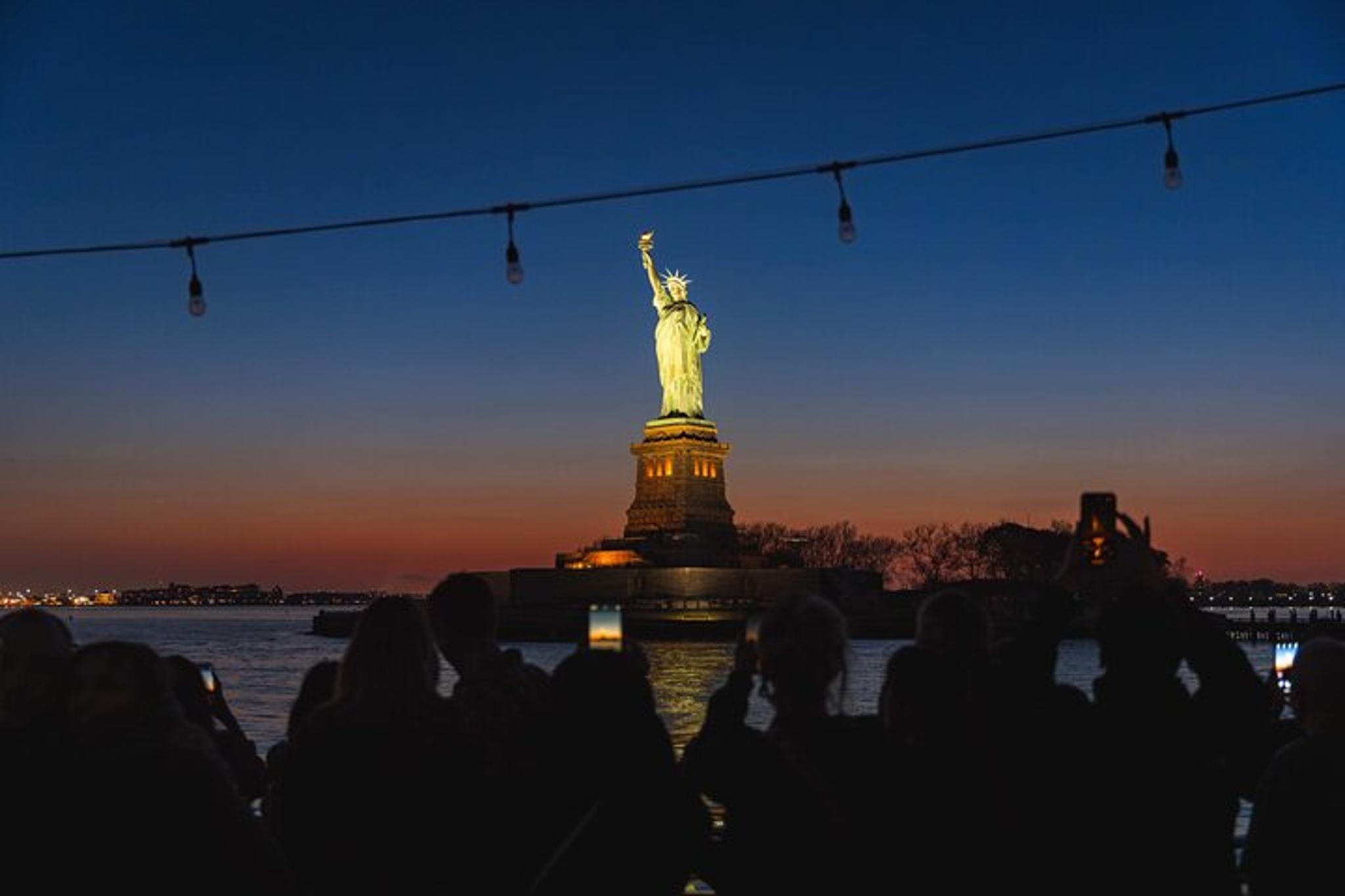 New York City Harbor Lights Cruise - Image 5