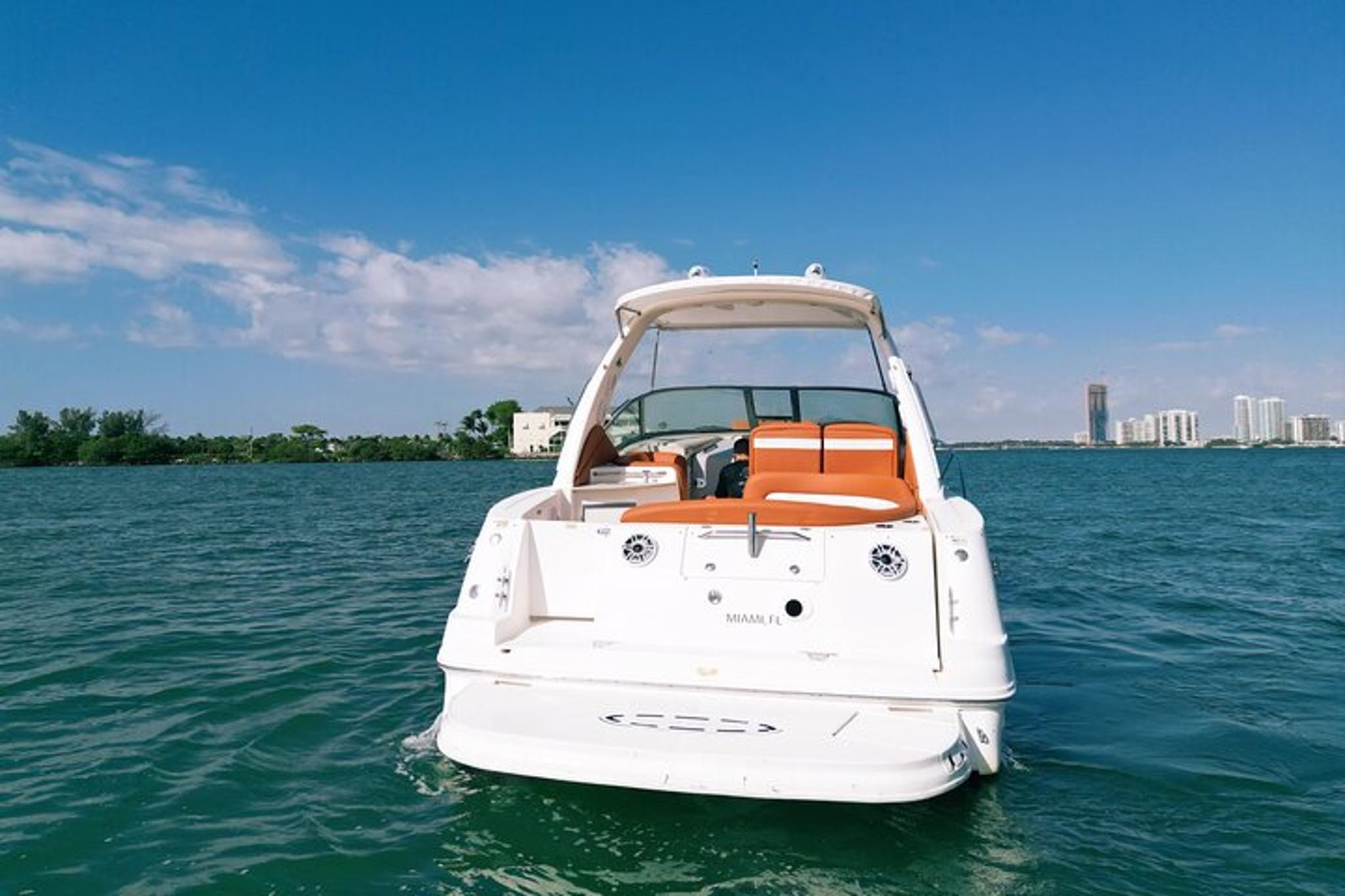 Miami Yacht Cruise at Golden Hour - Image 4