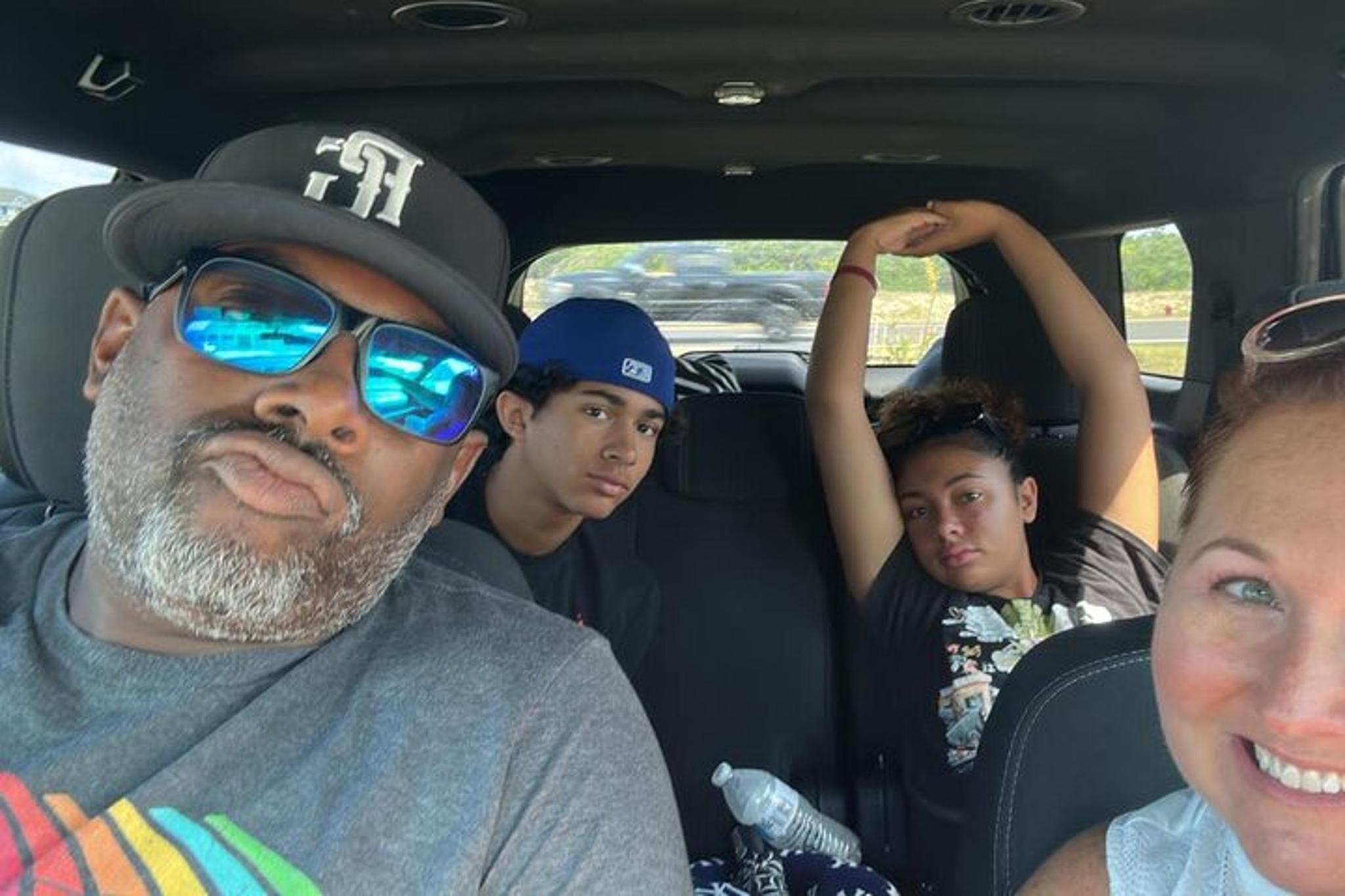 Golden Scavenger Hunt in Austin - Image 4