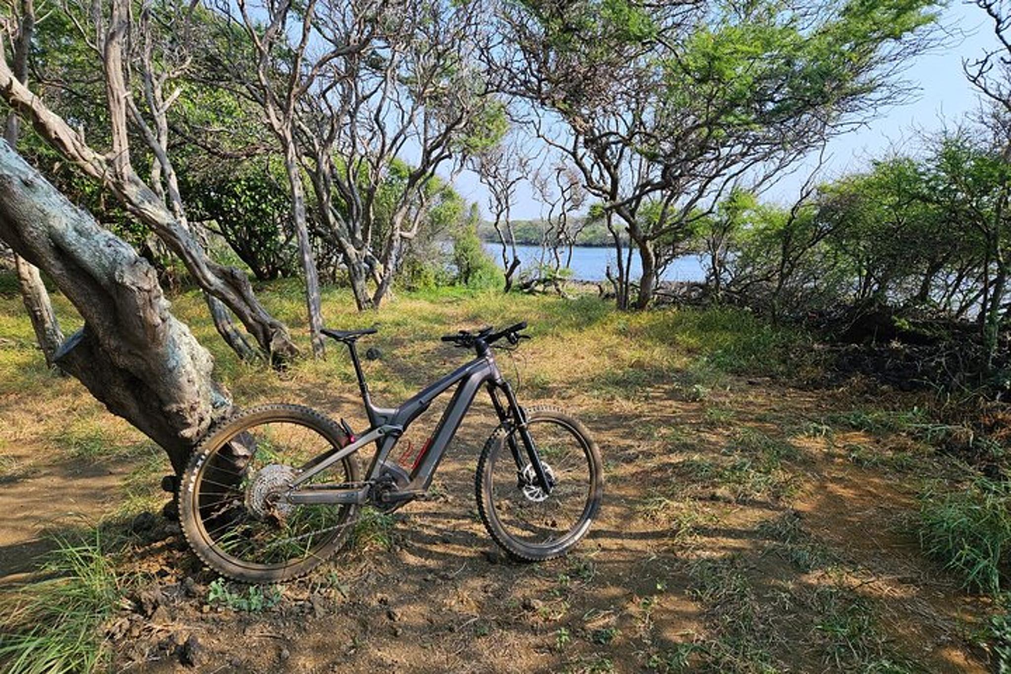 South Point E-Mountain Bike Tour - Image 2