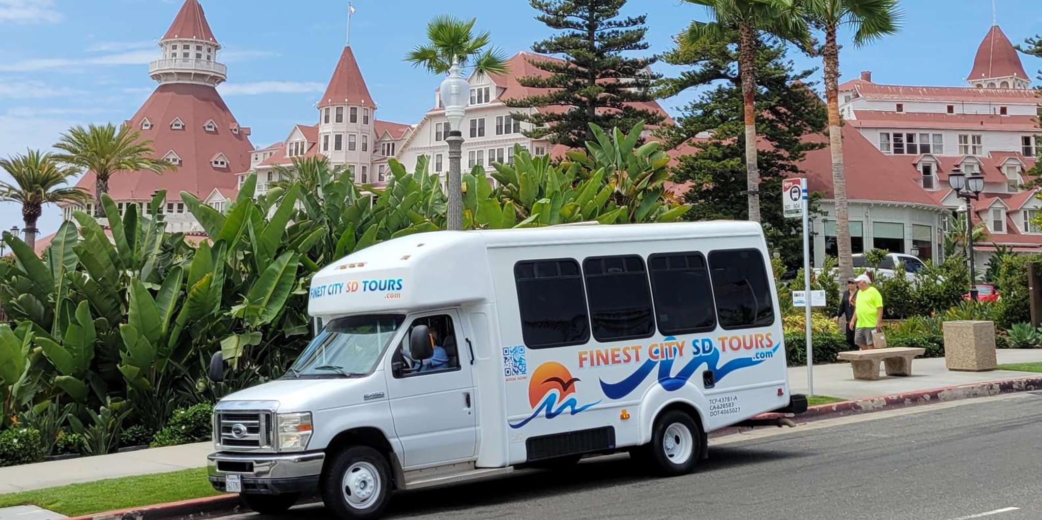 San Diego City and Beaches Guided Tour