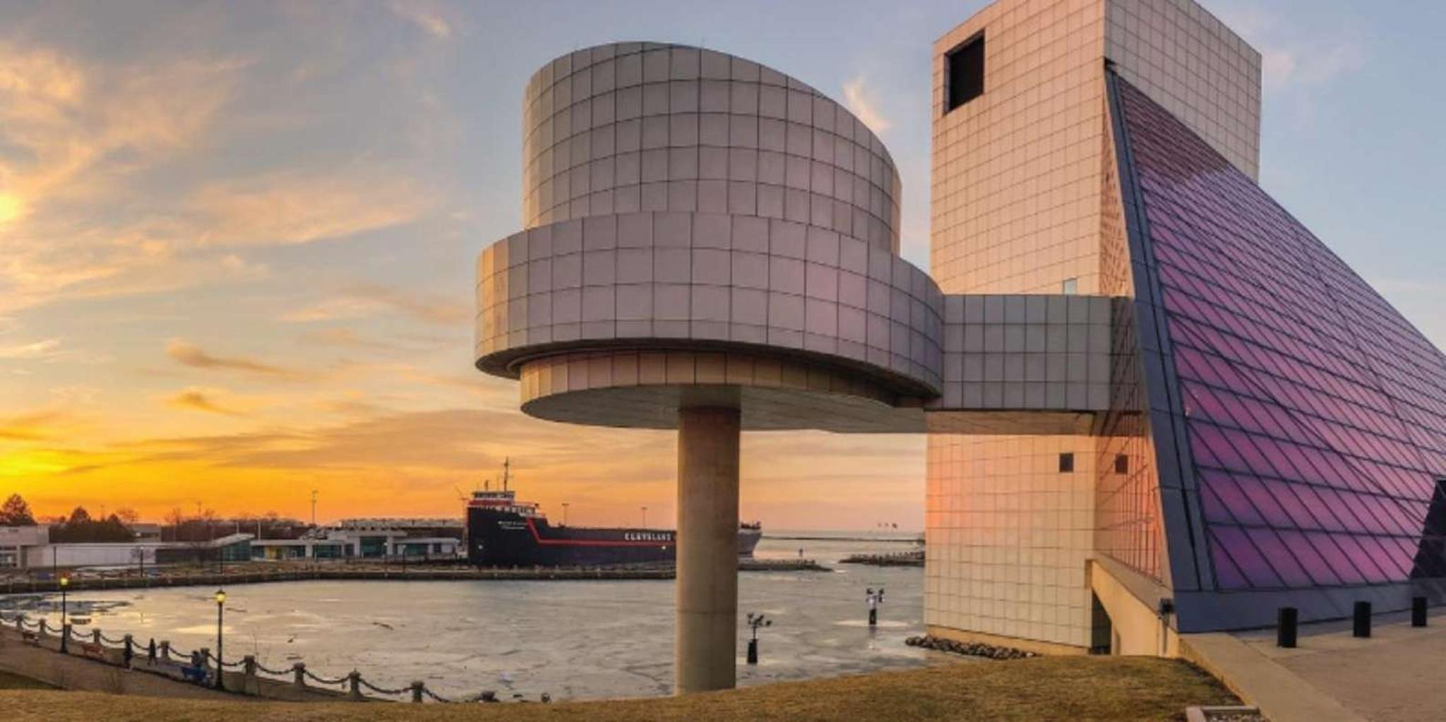 Cleveland Sightseeing Cruise on Goodtime III - Image 5