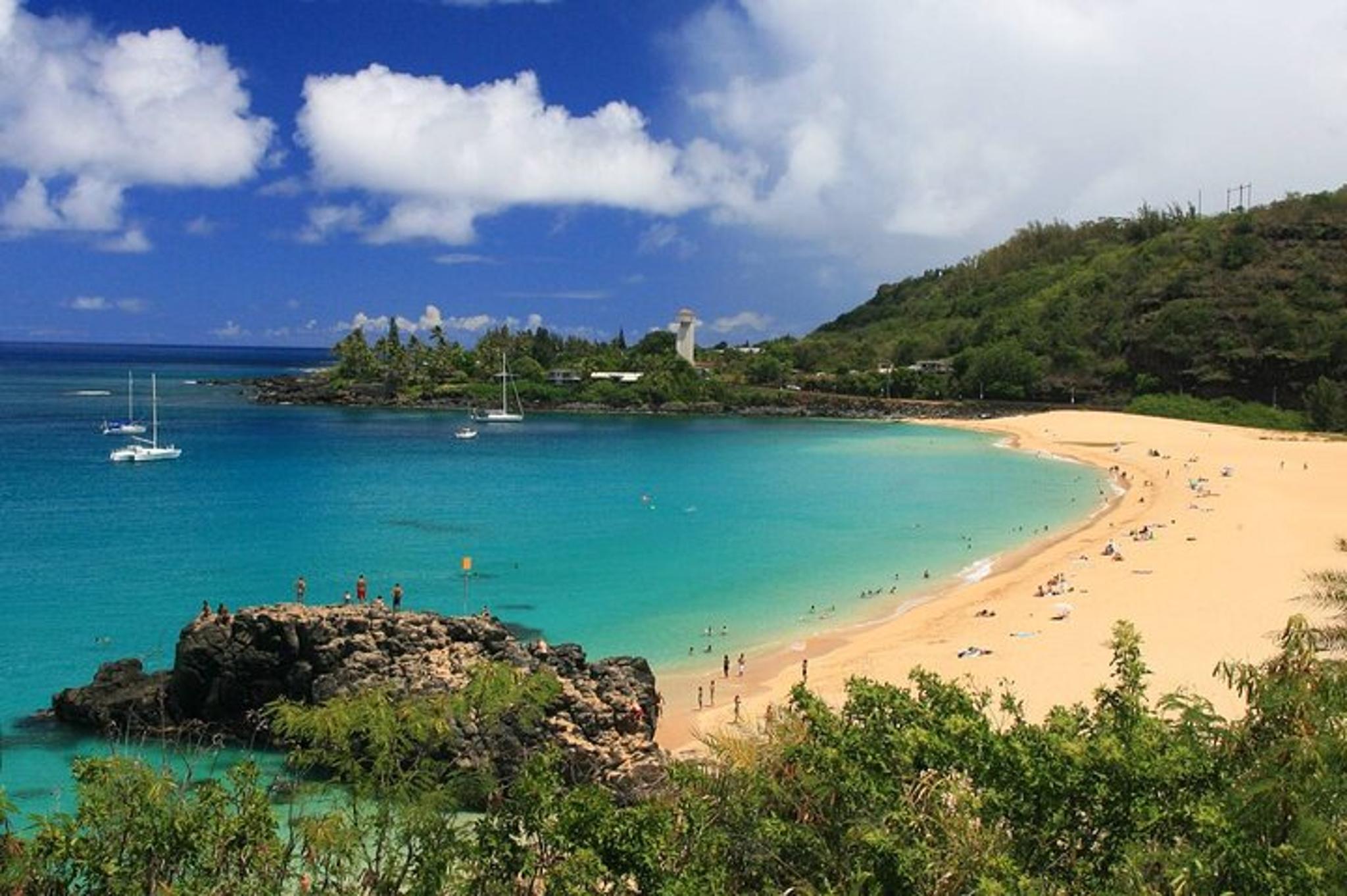 Oahu Circle Island Tour with Snorkeling