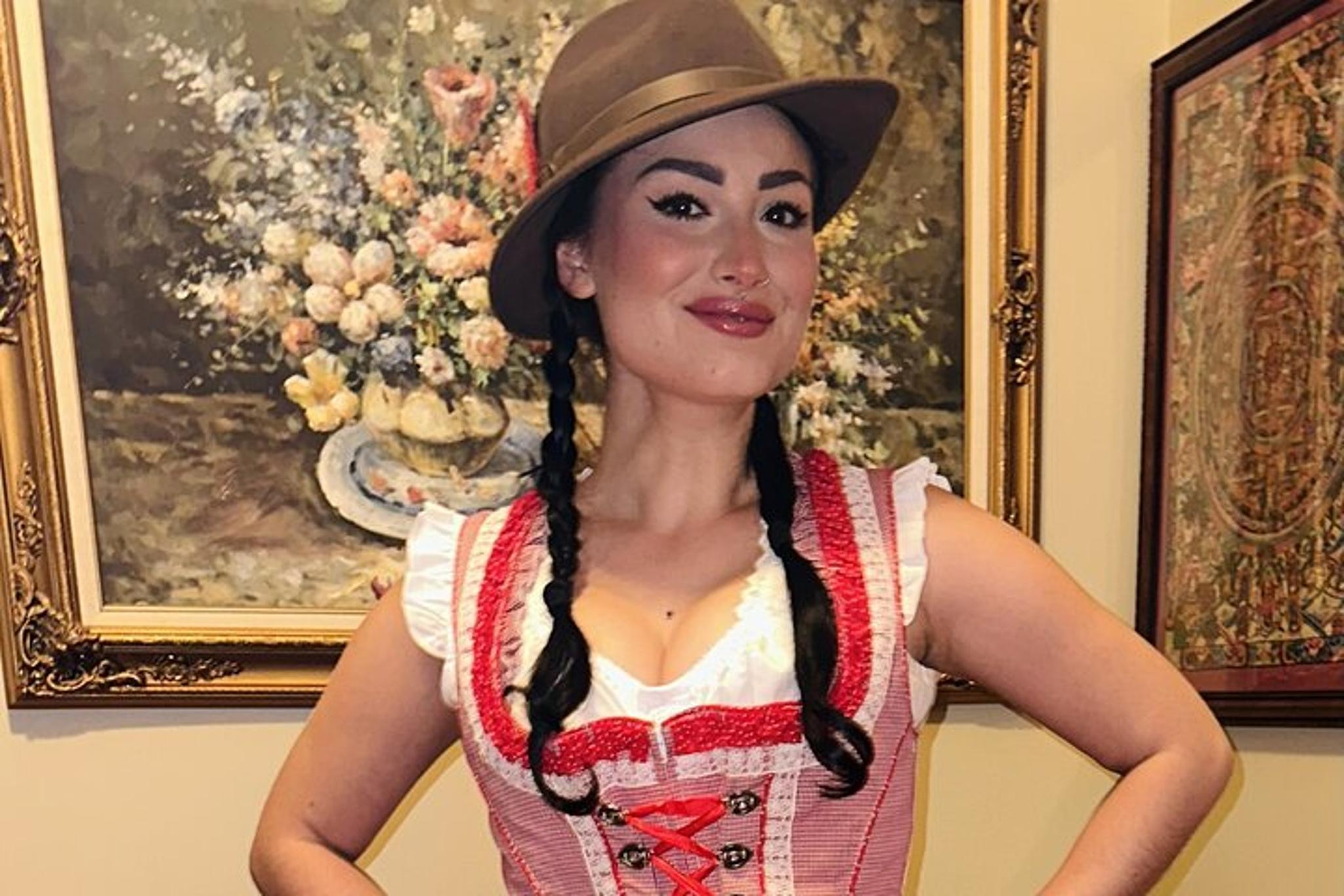 Helen Culture Tour 2 hr - Image 3