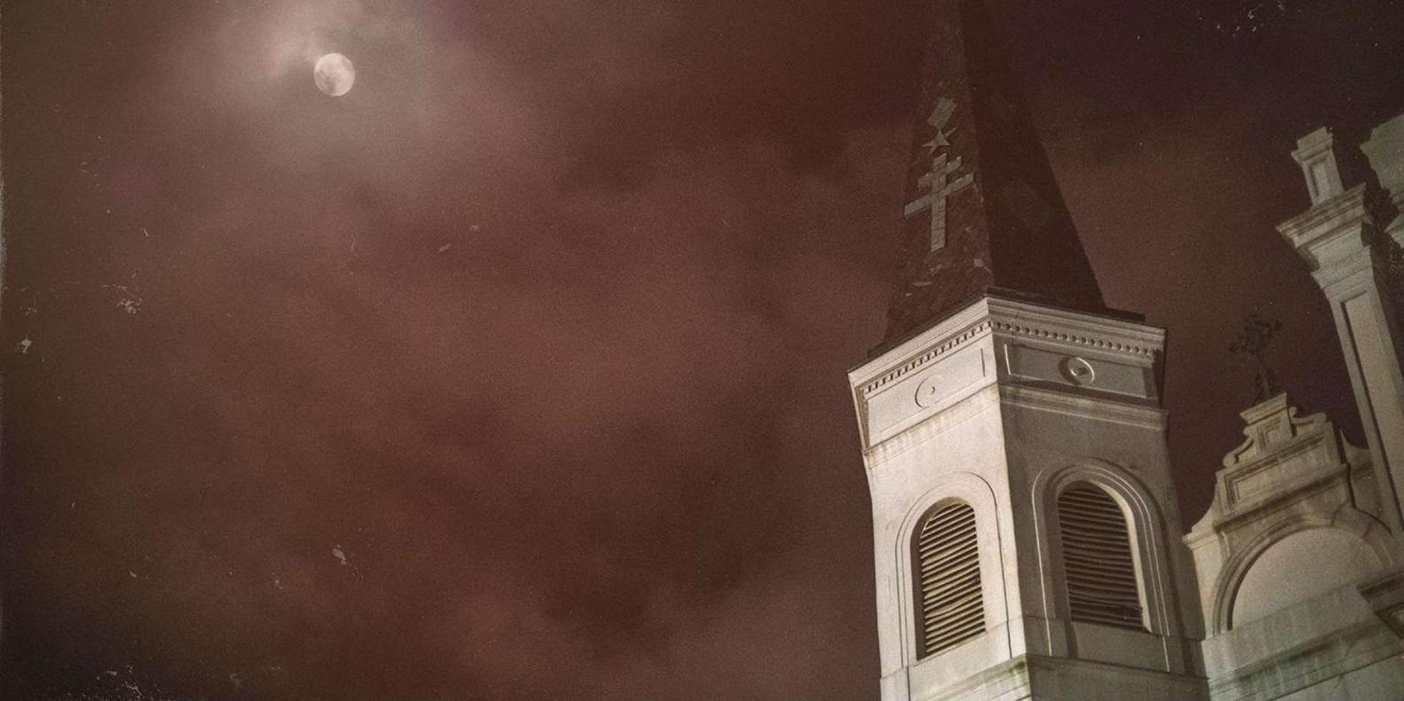 New Orleans Ghosts, Gods, & Gangsters Tour - Image 3