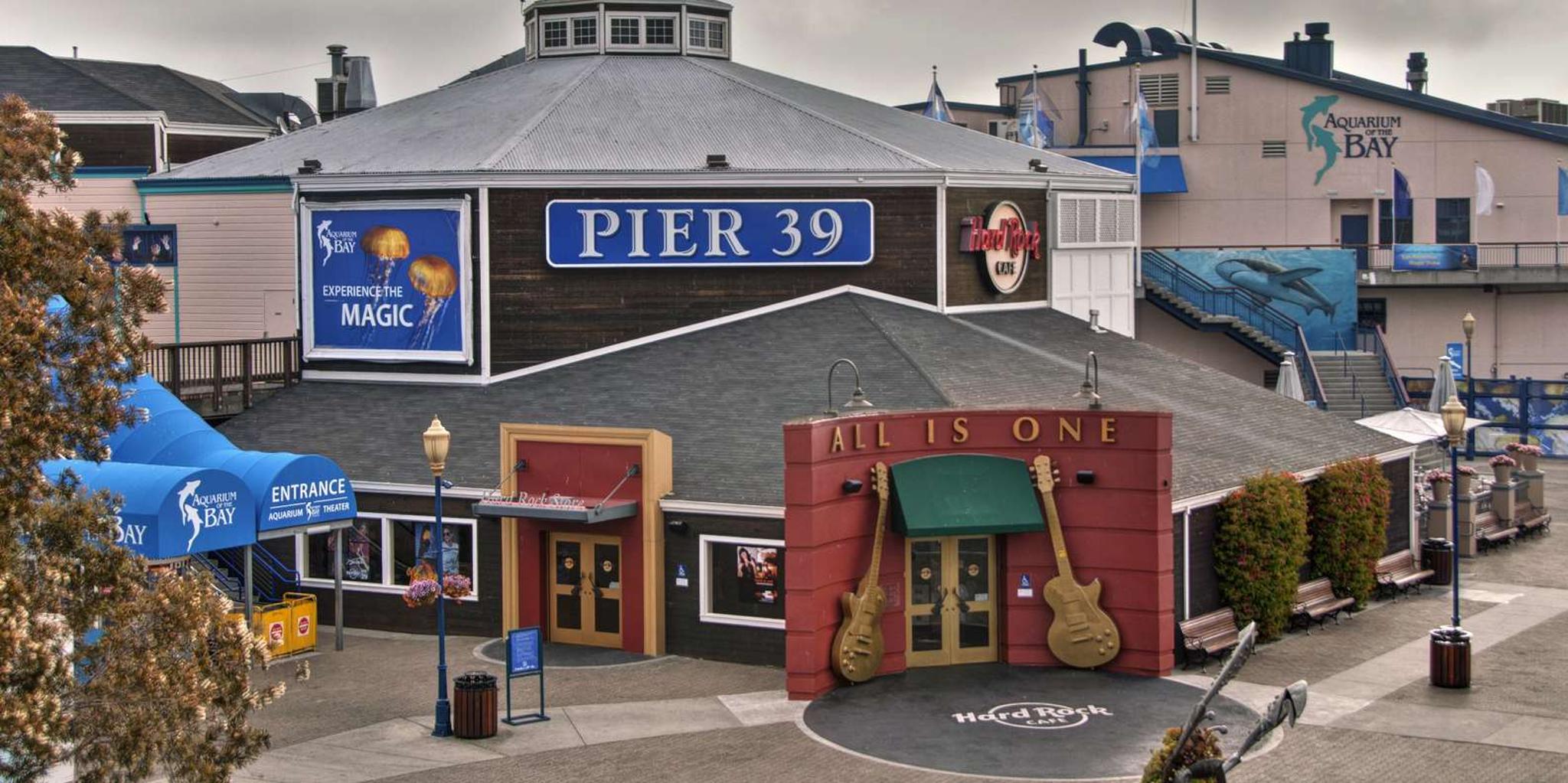 San Francisco Hard Rock Cafe Meal at Pier 39 - Image 4