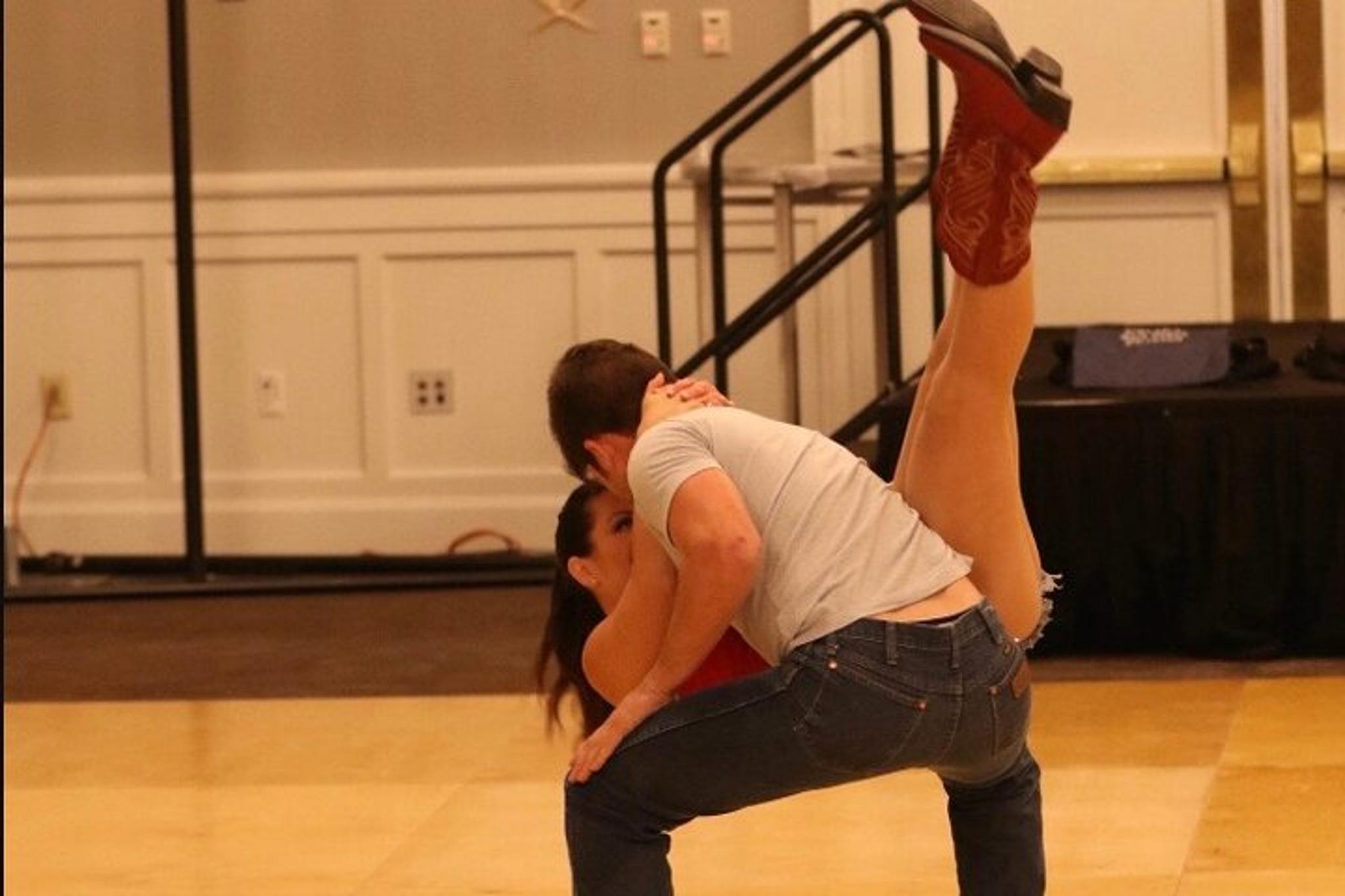 Nashville Two Step & Country Swing Dance Class - Image 5