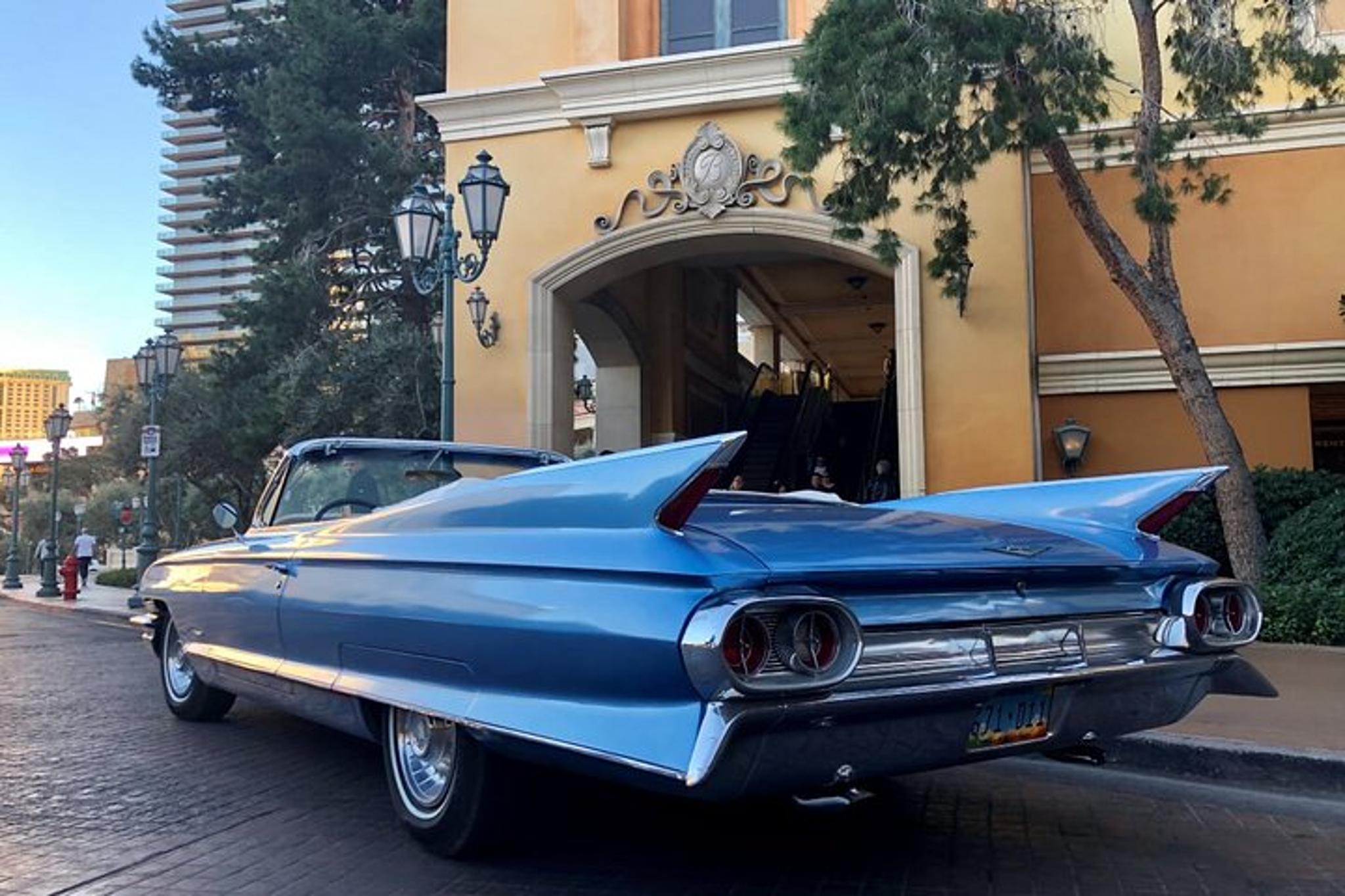Las Vegas Vintage Tour in Classic Vehicle - Image 3
