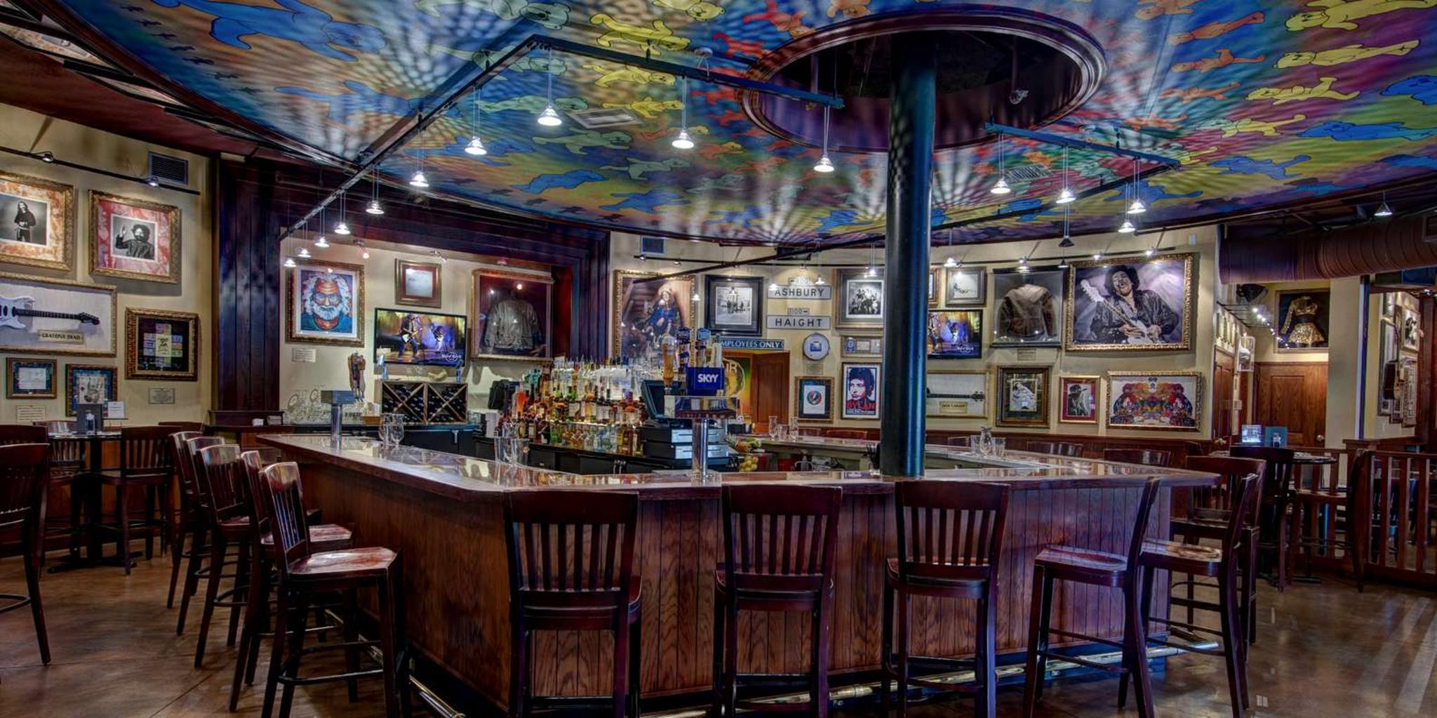 San Francisco Hard Rock Cafe Meal at Pier 39 - Image 2