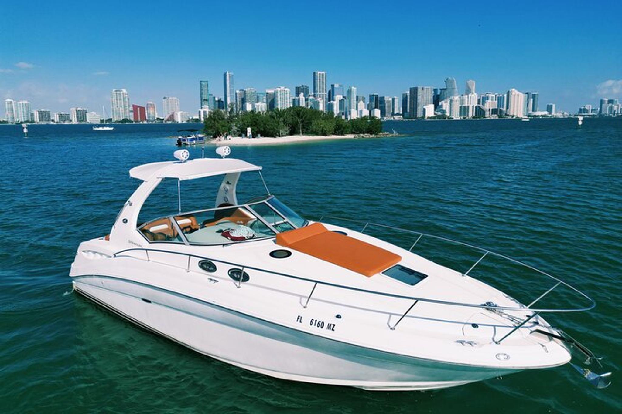 Miami Yacht Cruise at Golden Hour - Image 2