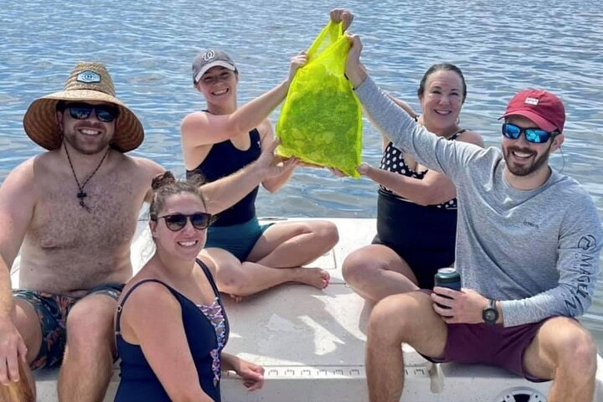 Crystal River Scallop Harvesting Snorkel Excursion - Image 2