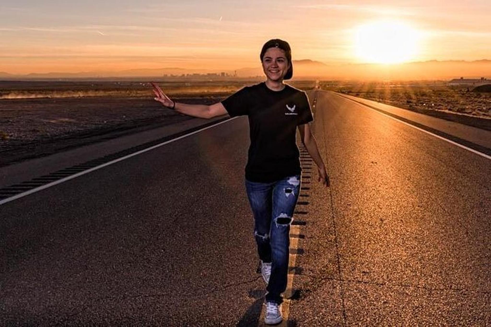 Las Vegas Photo Session with Local Photographer 30 min - Image 3