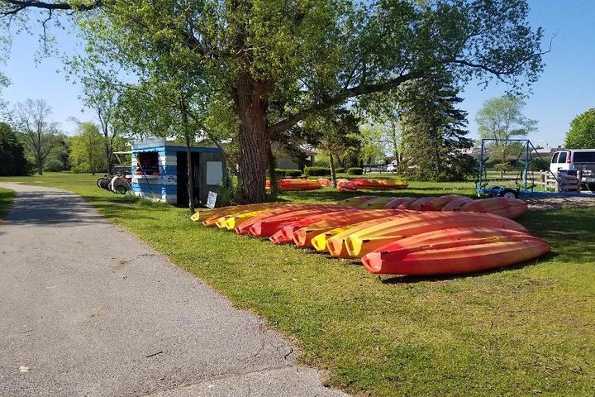 Traverse City Kayak, Bike, and SUP Rental 4 hr - Image 2