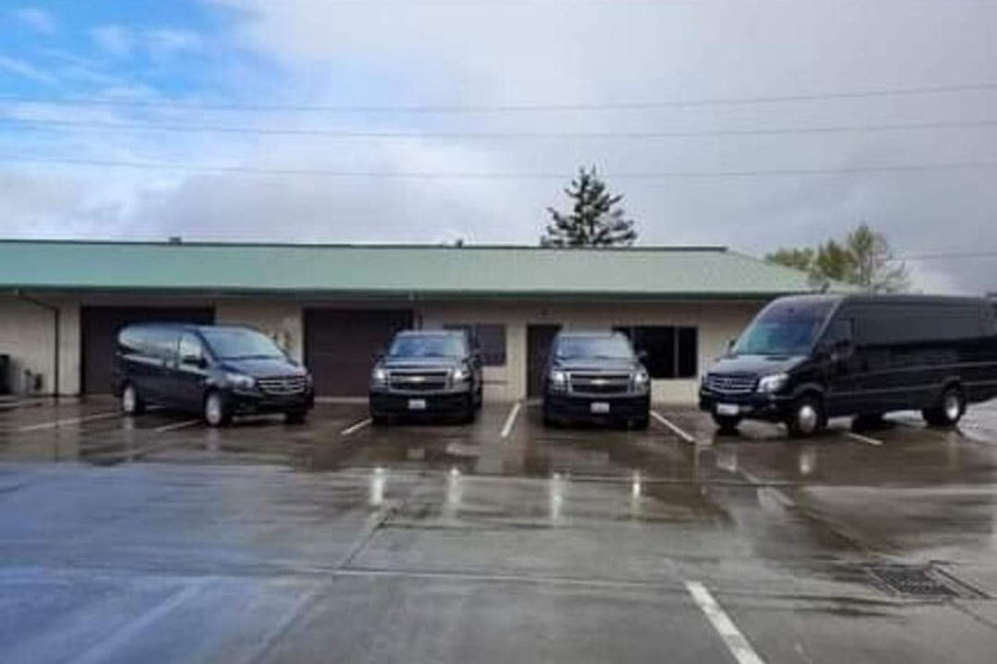 Seattle Airport Transfers to/from Canada - Image 5