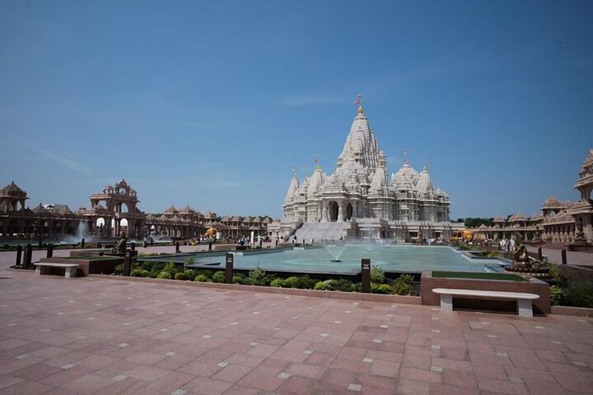 New York Temple and Garden Tour - Image 2