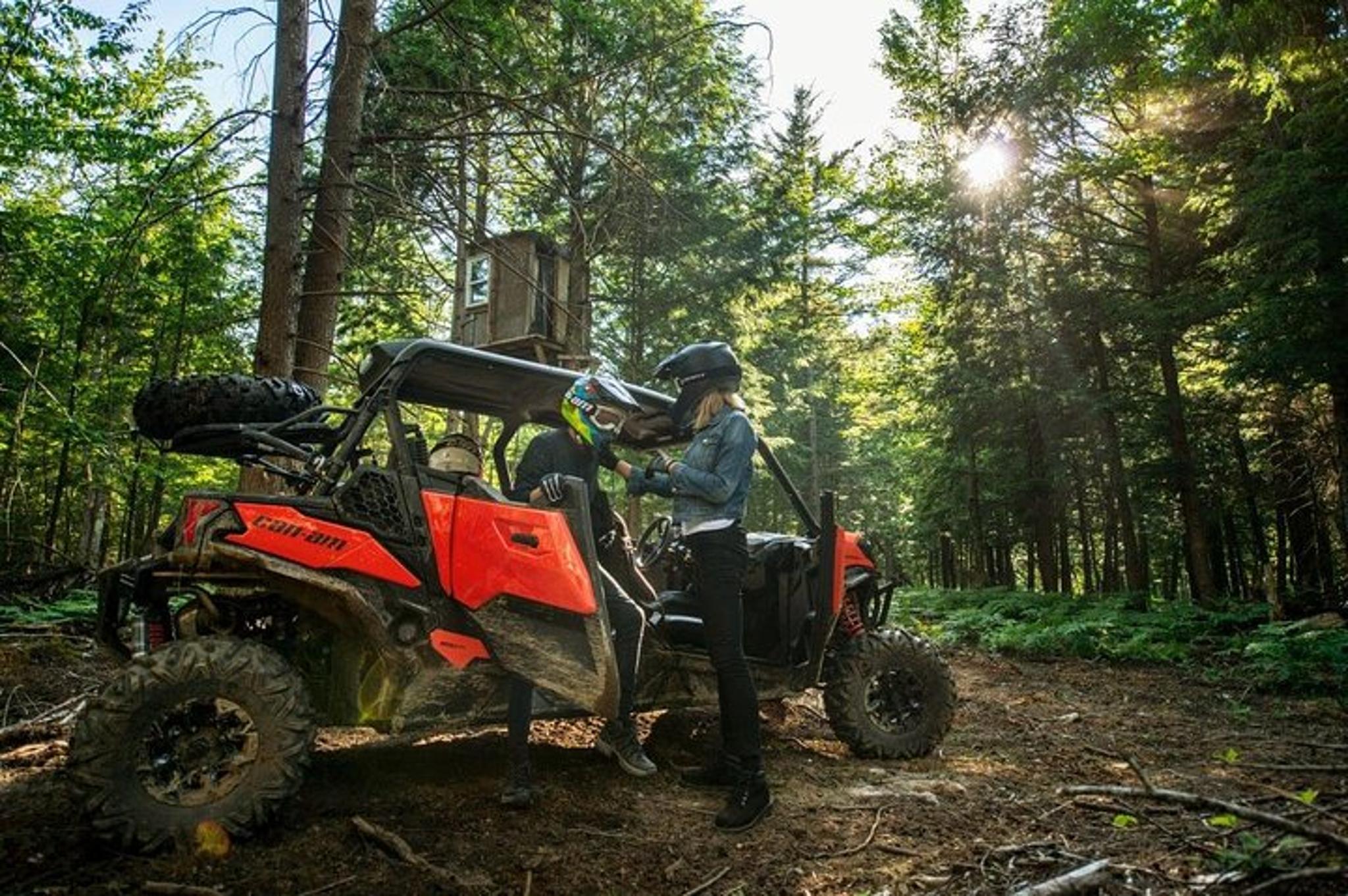 Hurricane ATV Rental 4-Person UTV 3 hr - Image 5