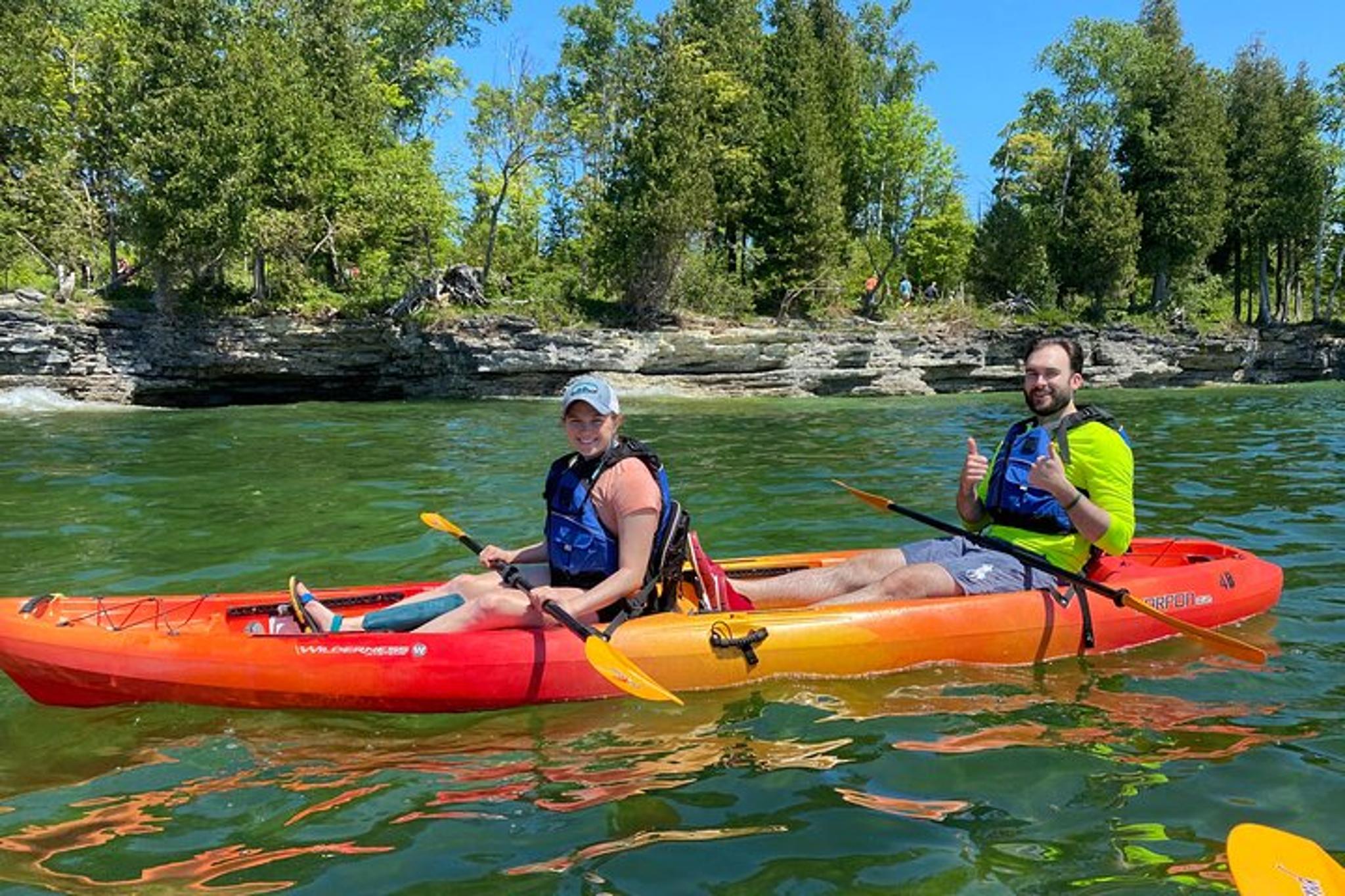 Cave Point Kayak Tour - Image 3