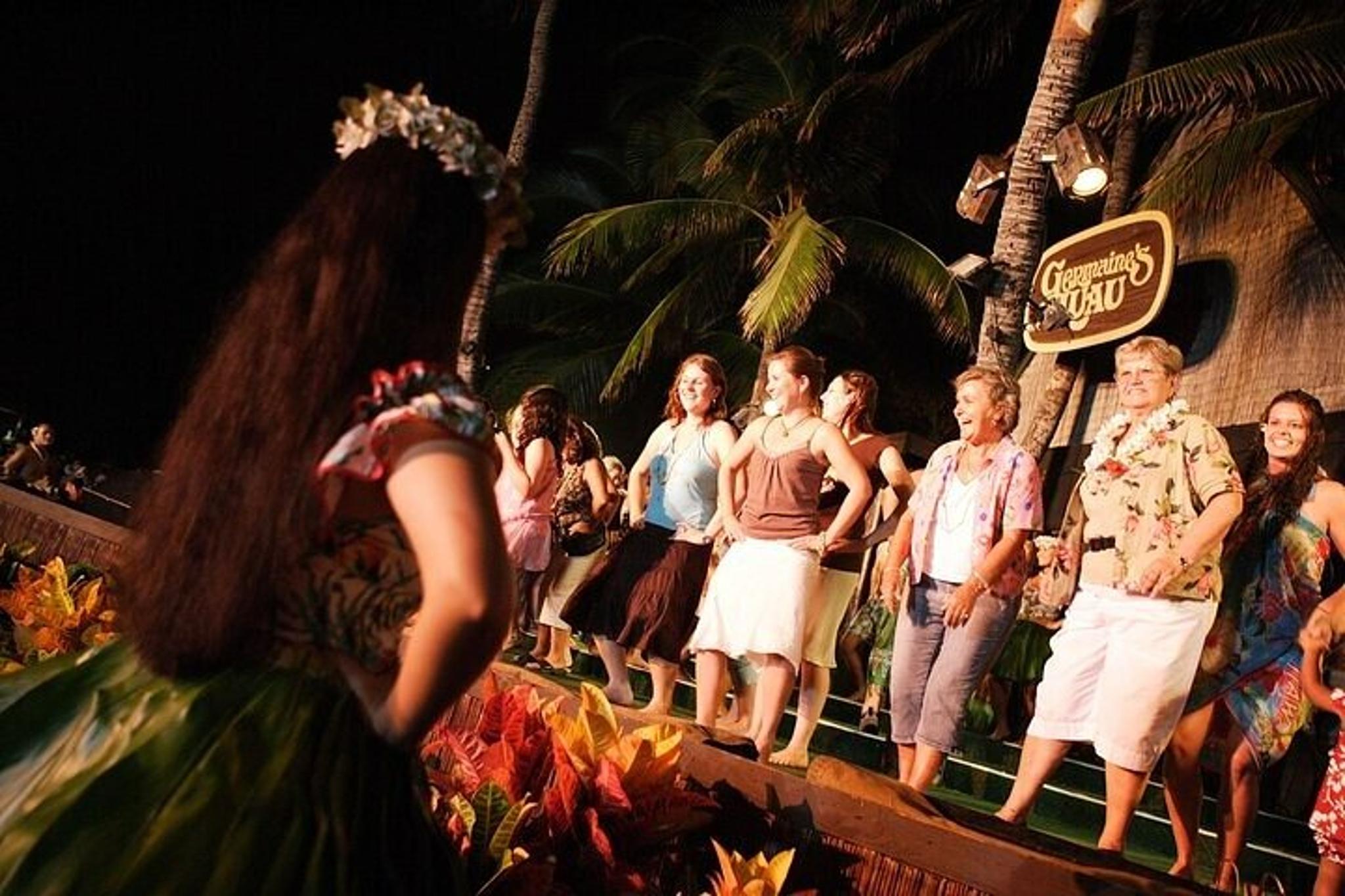 Oahu Germaine's Luau - Image 4