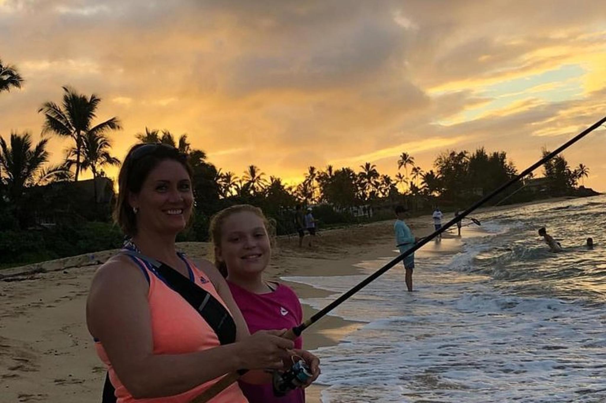 Waialua Shoreline Fishing Tour 2 hr