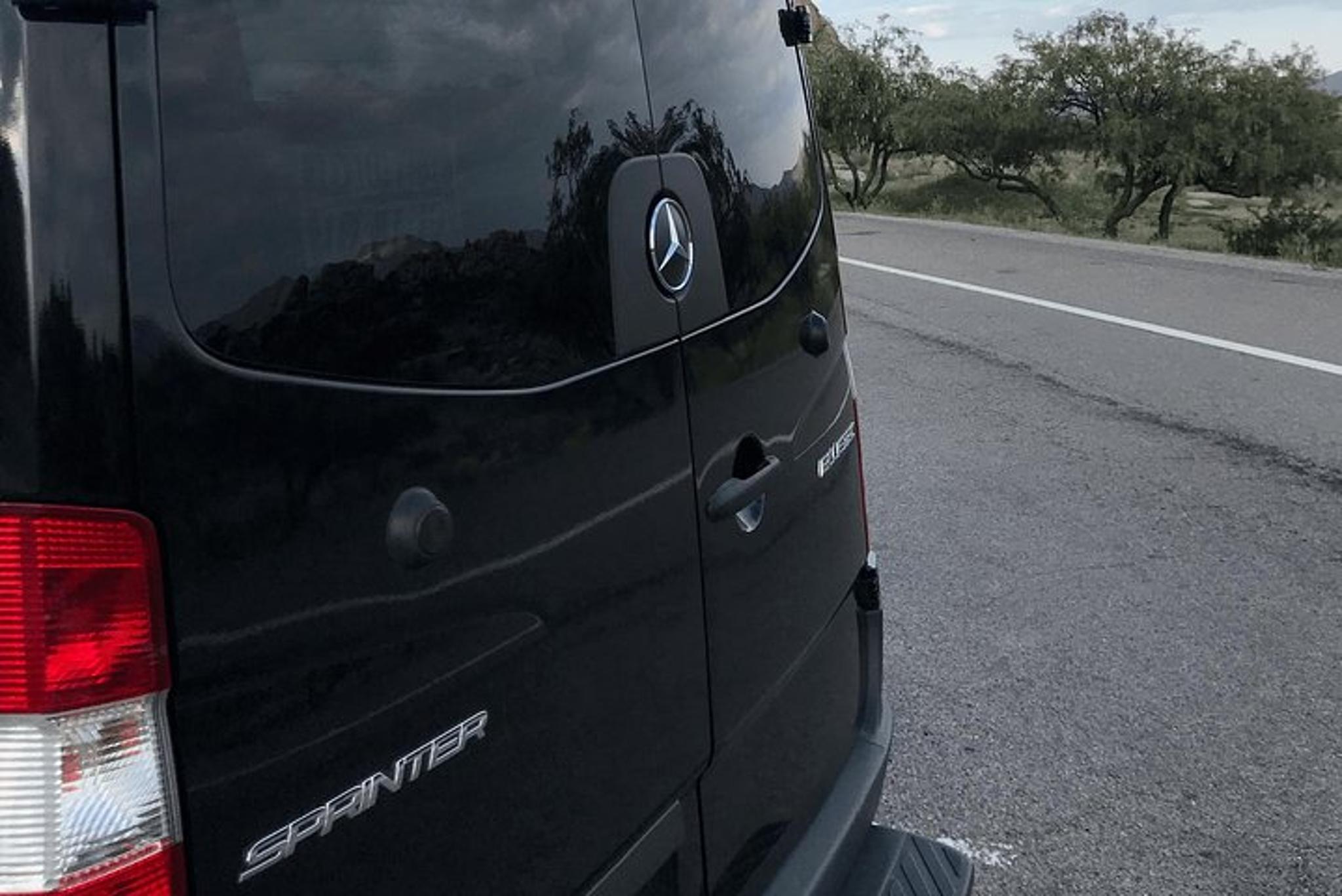 Wine Tours and Events Transfers - Image 2