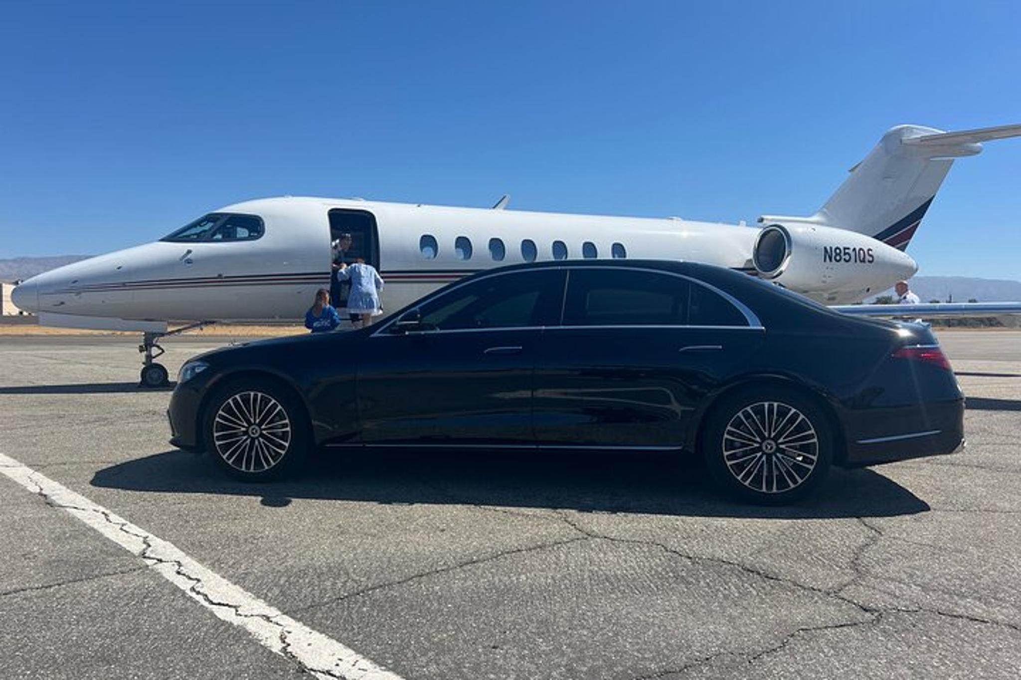 Palm Springs Black Car and Limousine Service
