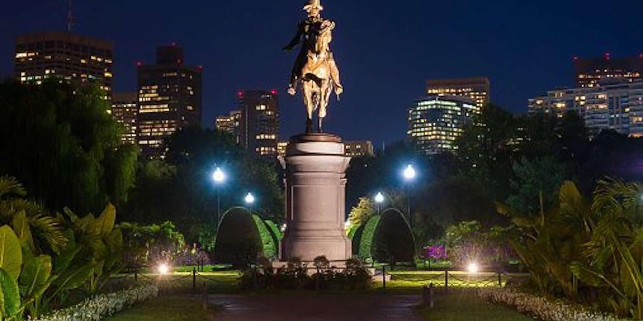Boston Night Tour with Boston Cream Pie
